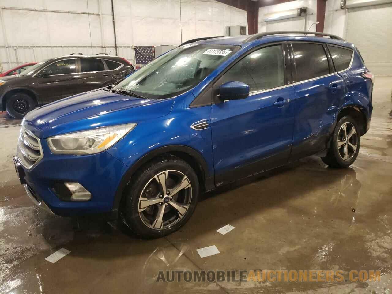 1FMCU9G97HUC01923 FORD ESCAPE 2017