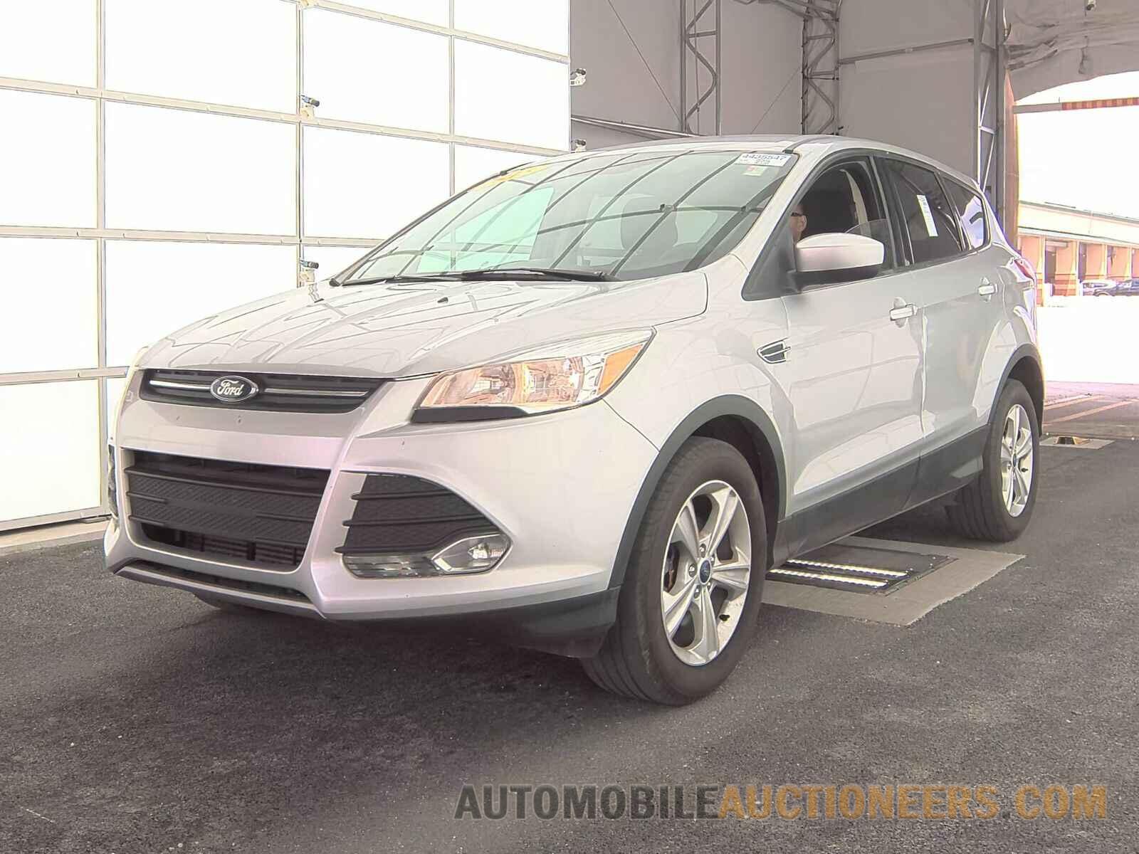 1FMCU9G98FUC02270 Ford Escape 2015