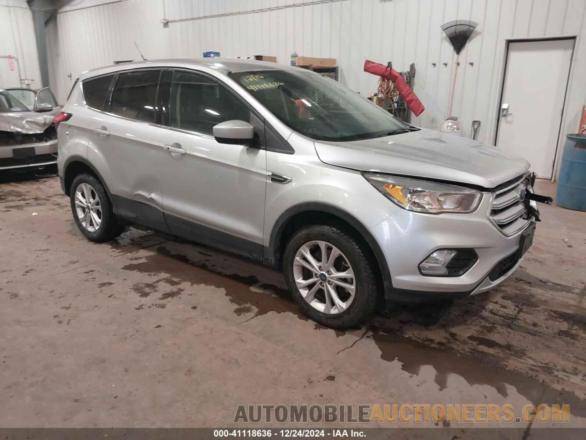 1FMCU9G98KUB83505 FORD ESCAPE 2019