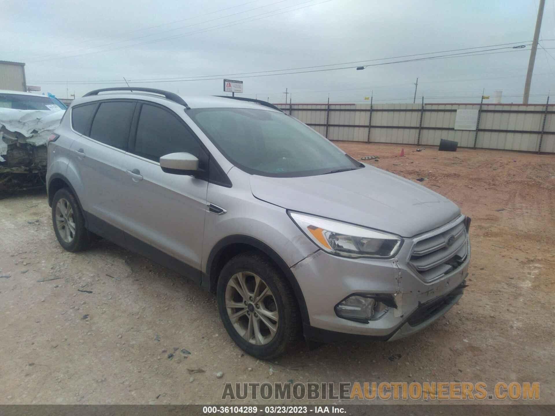 1FMCU9G99JUB48499 FORD ESCAPE 2018