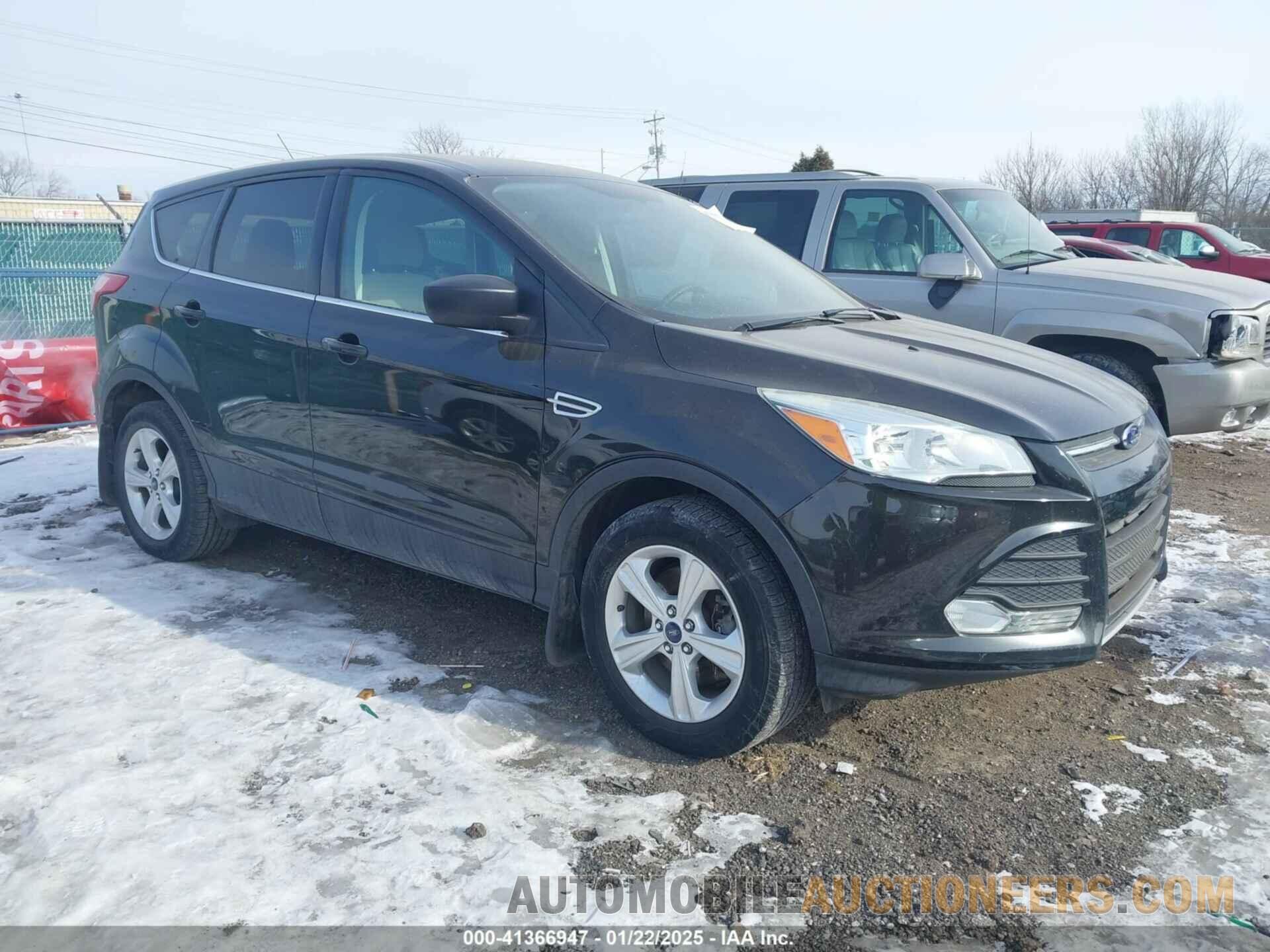 1FMCU9G9XEUE09340 FORD ESCAPE 2014