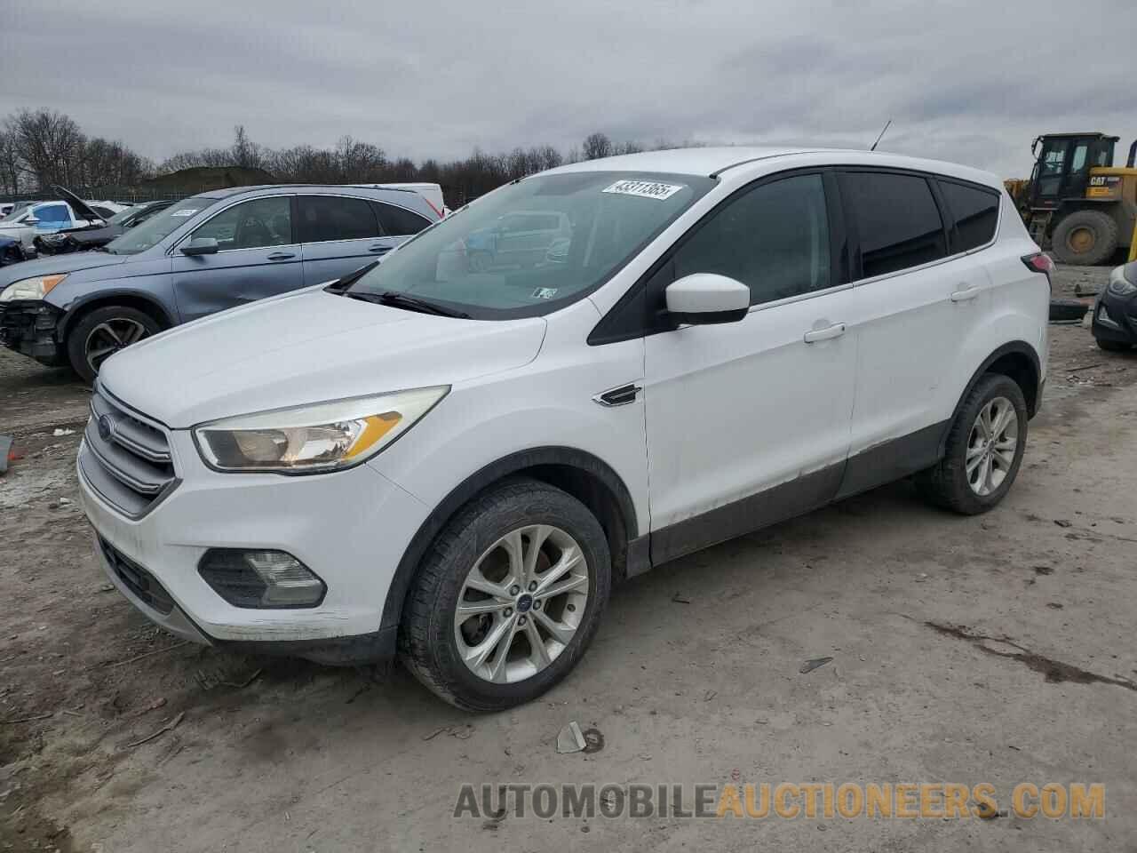 1FMCU9G9XHUB67153 FORD ESCAPE 2017