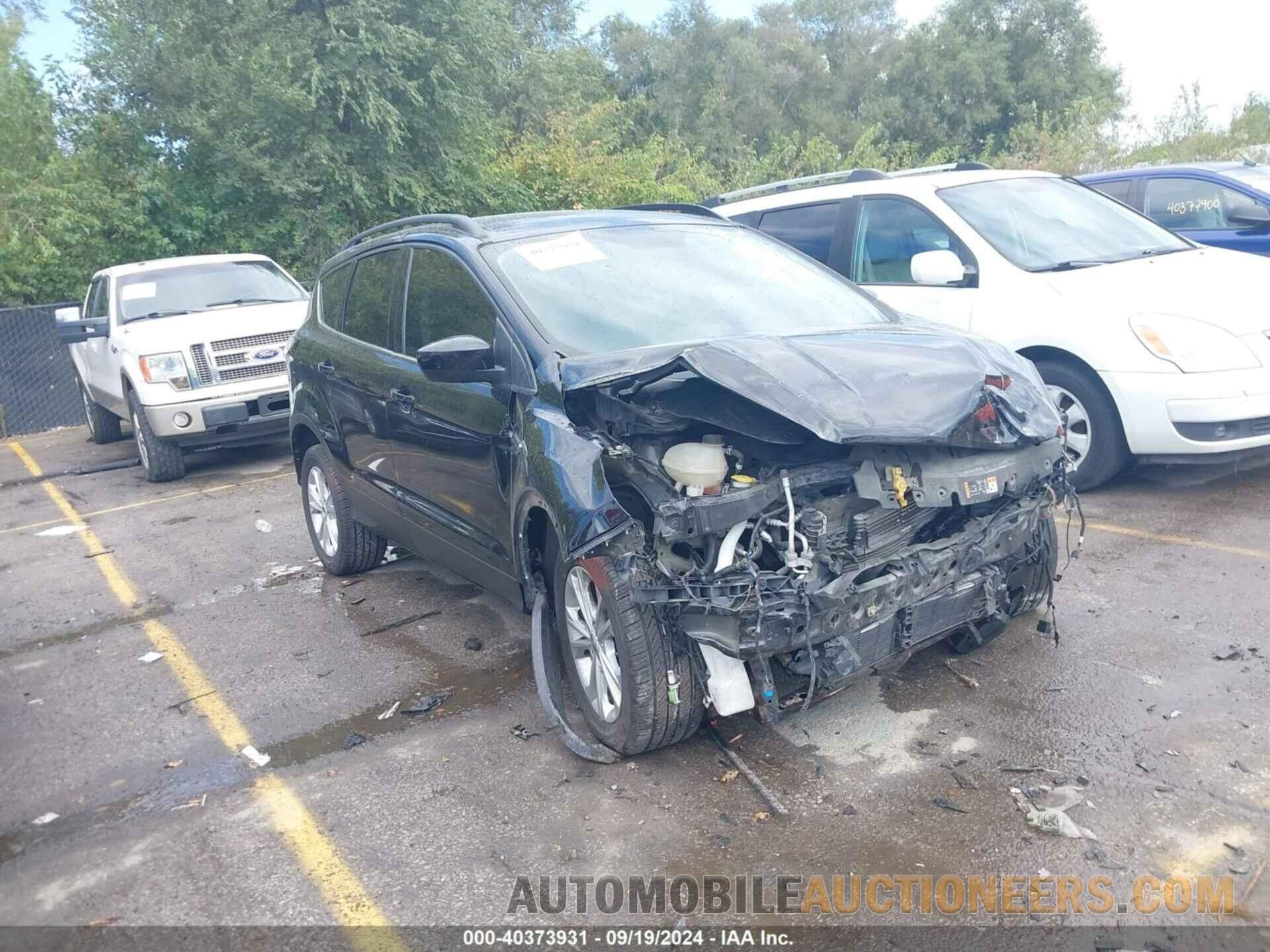 1FMCU9GD0HUC38154 FORD ESCAPE 2017