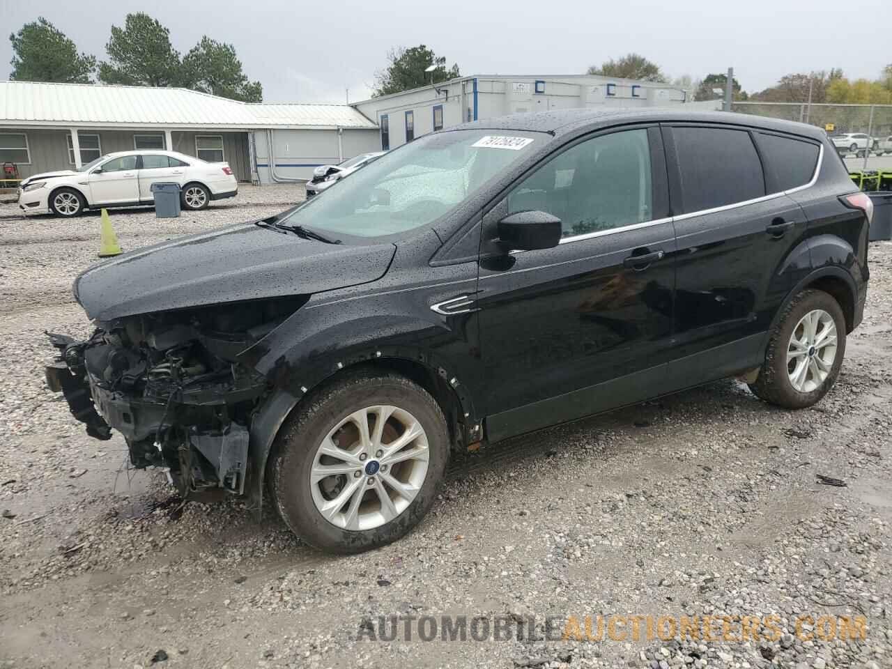 1FMCU9GD0HUD83517 FORD ESCAPE 2017