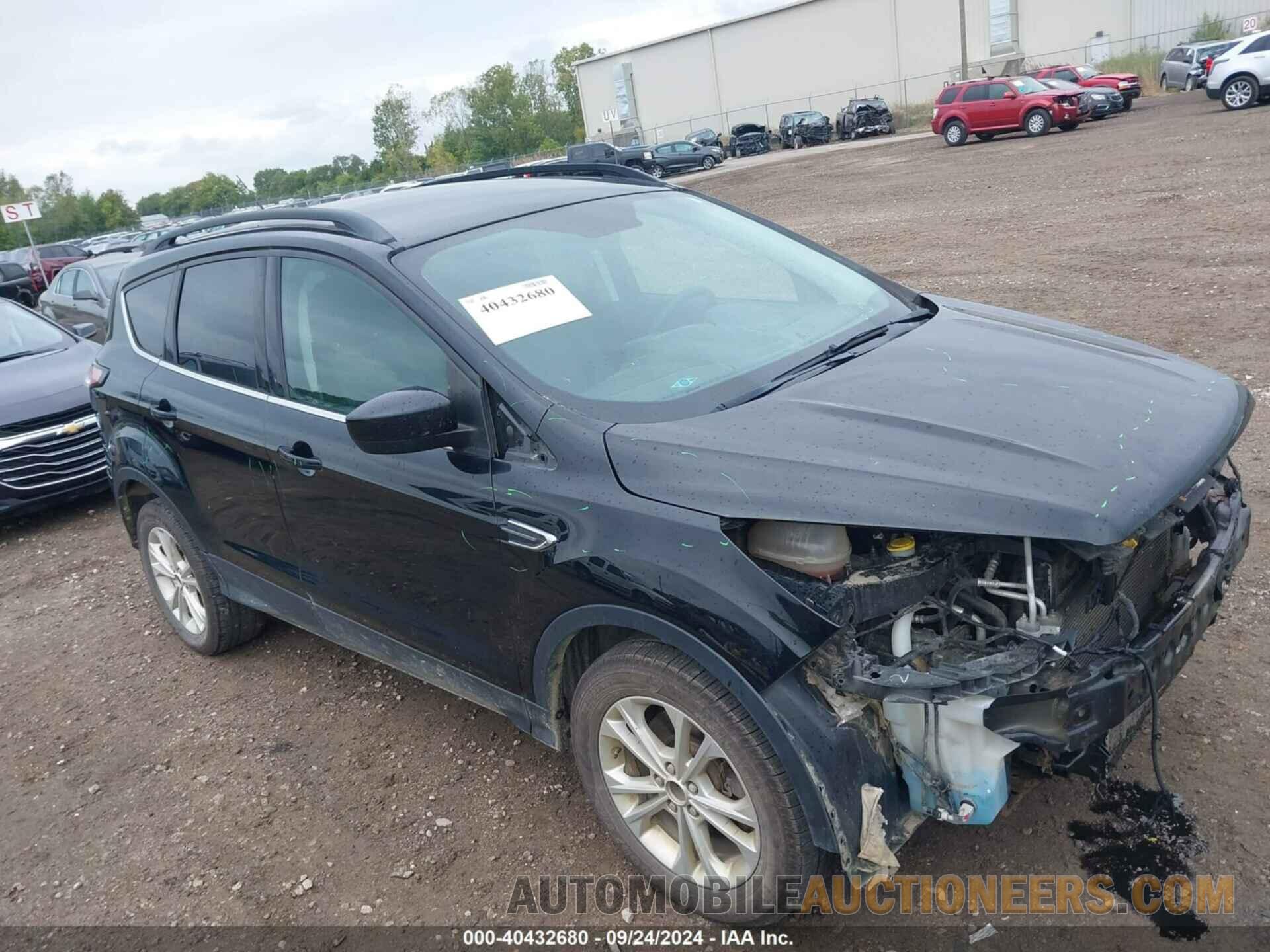 1FMCU9GD0HUE69667 FORD ESCAPE 2017