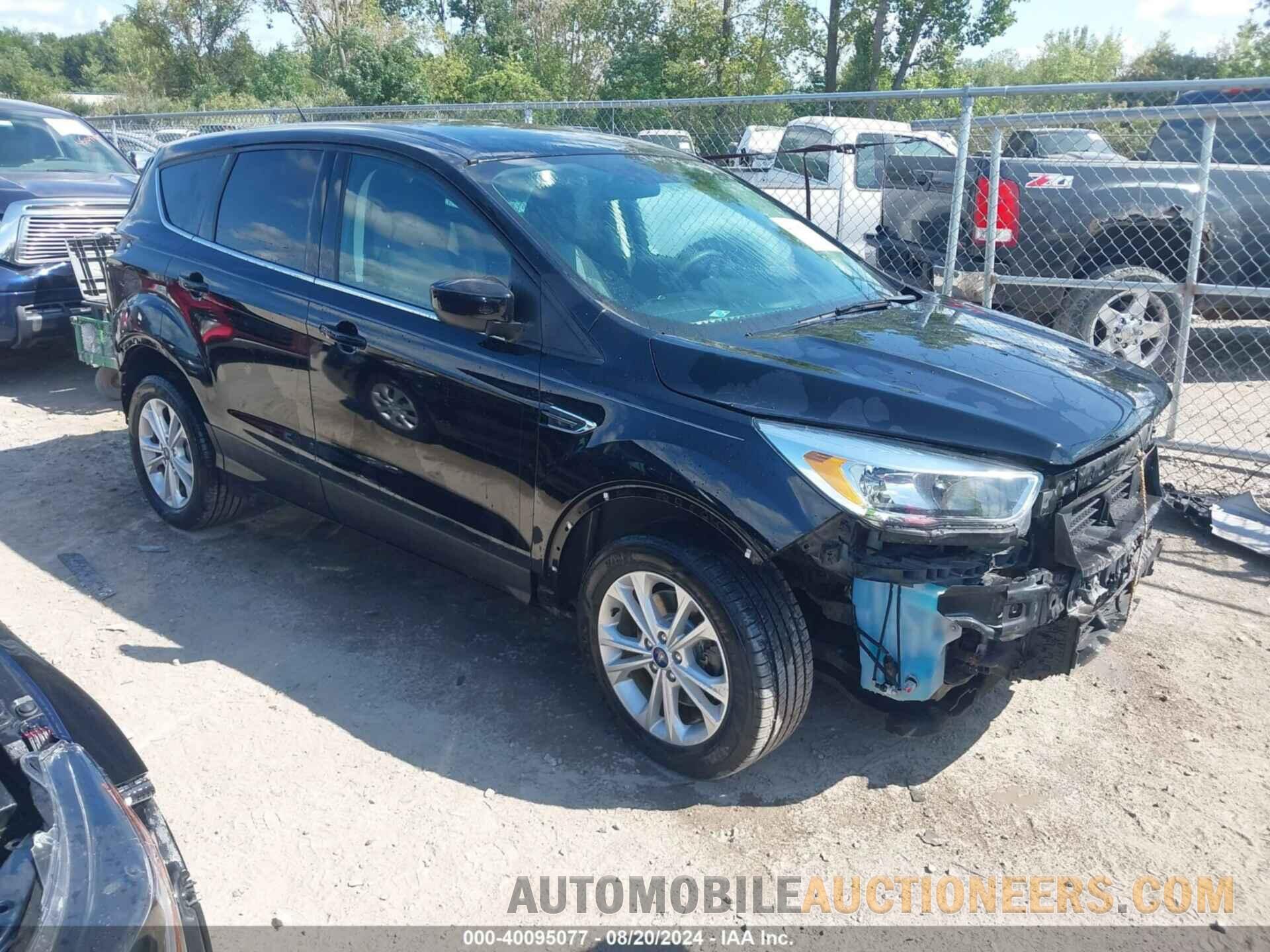 1FMCU9GD0HUE70446 FORD ESCAPE 2017