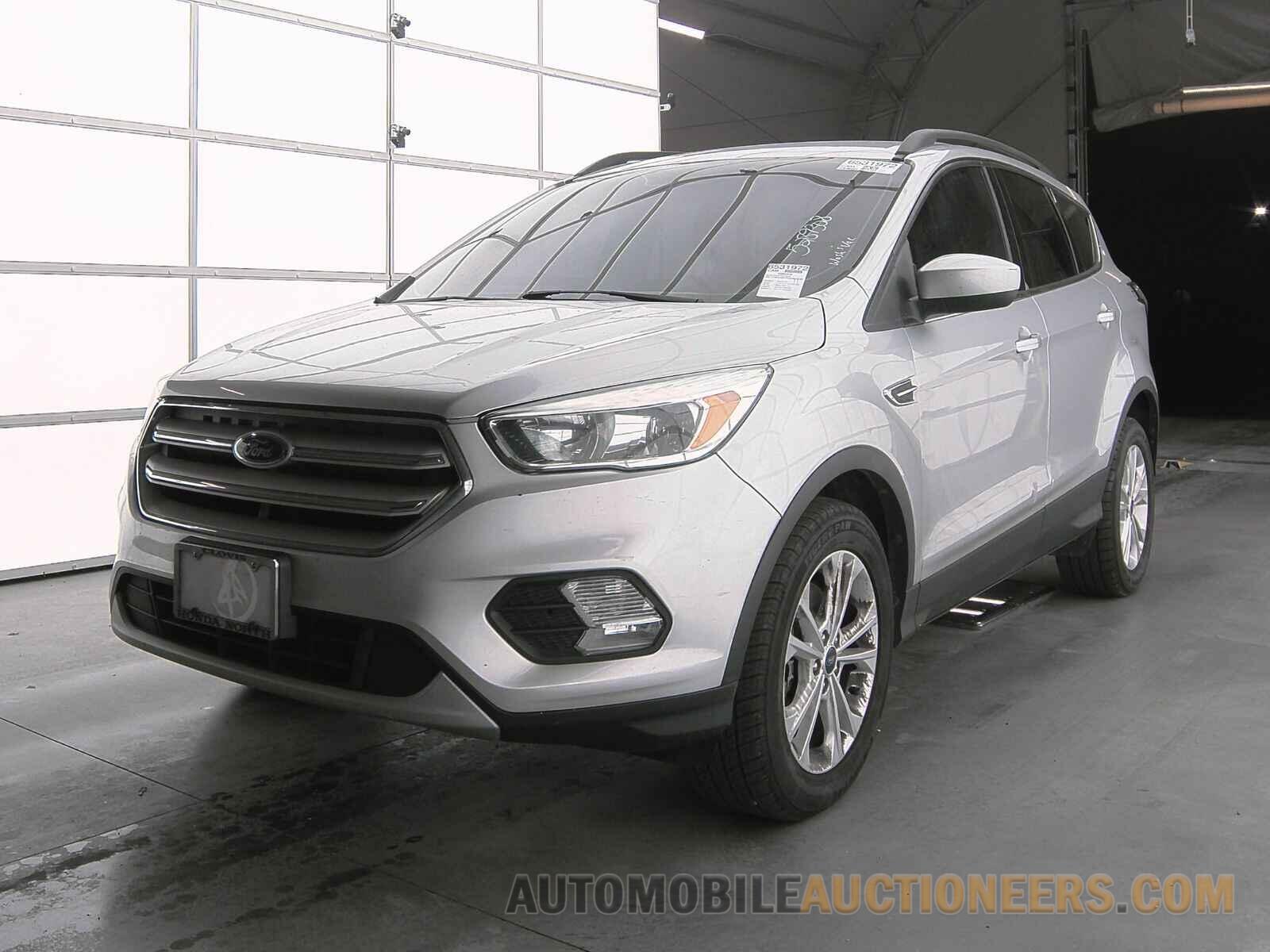 1FMCU9GD0JUA12136 Ford Escape 2018