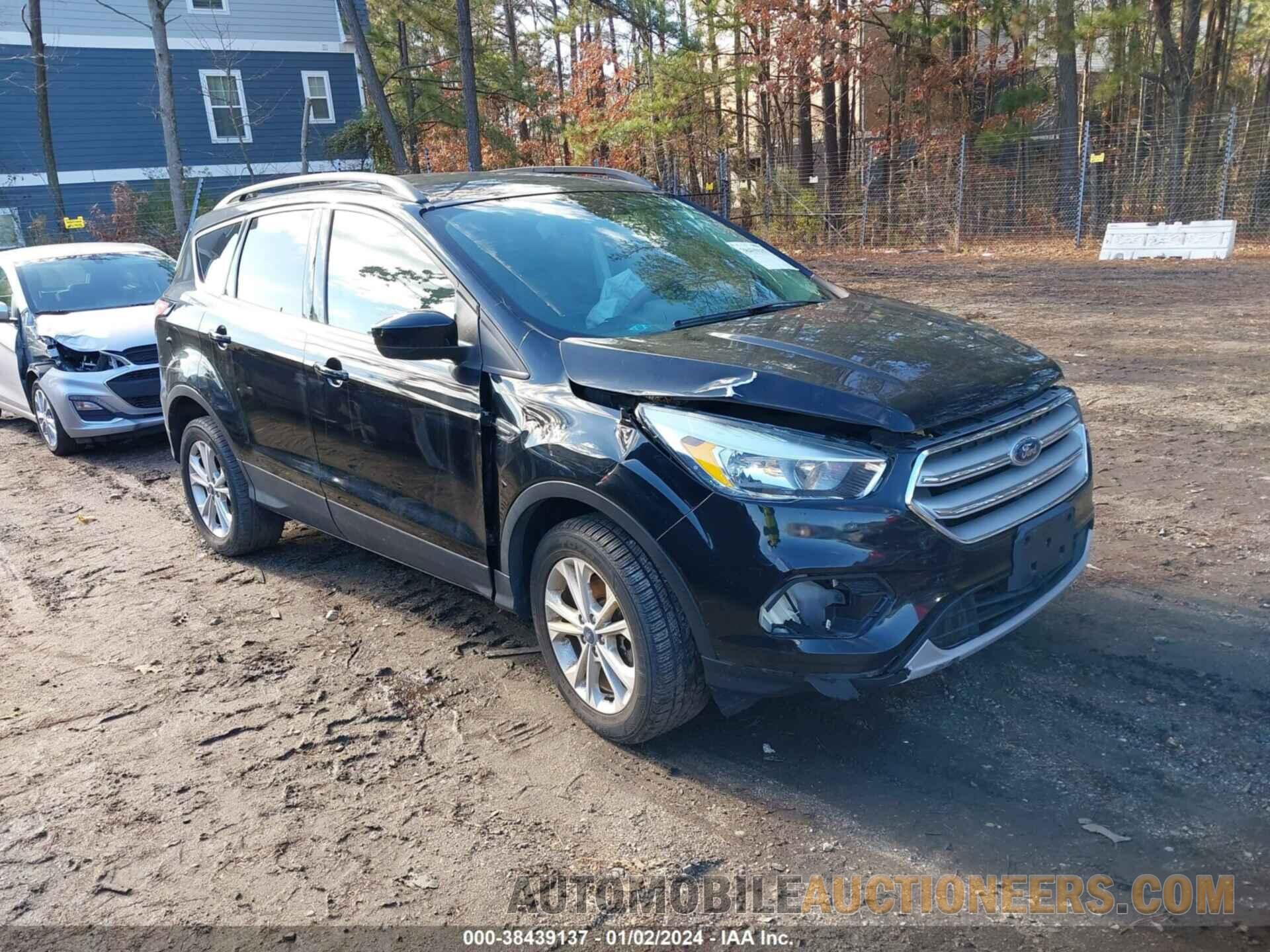 1FMCU9GD0JUB33314 FORD ESCAPE 2018