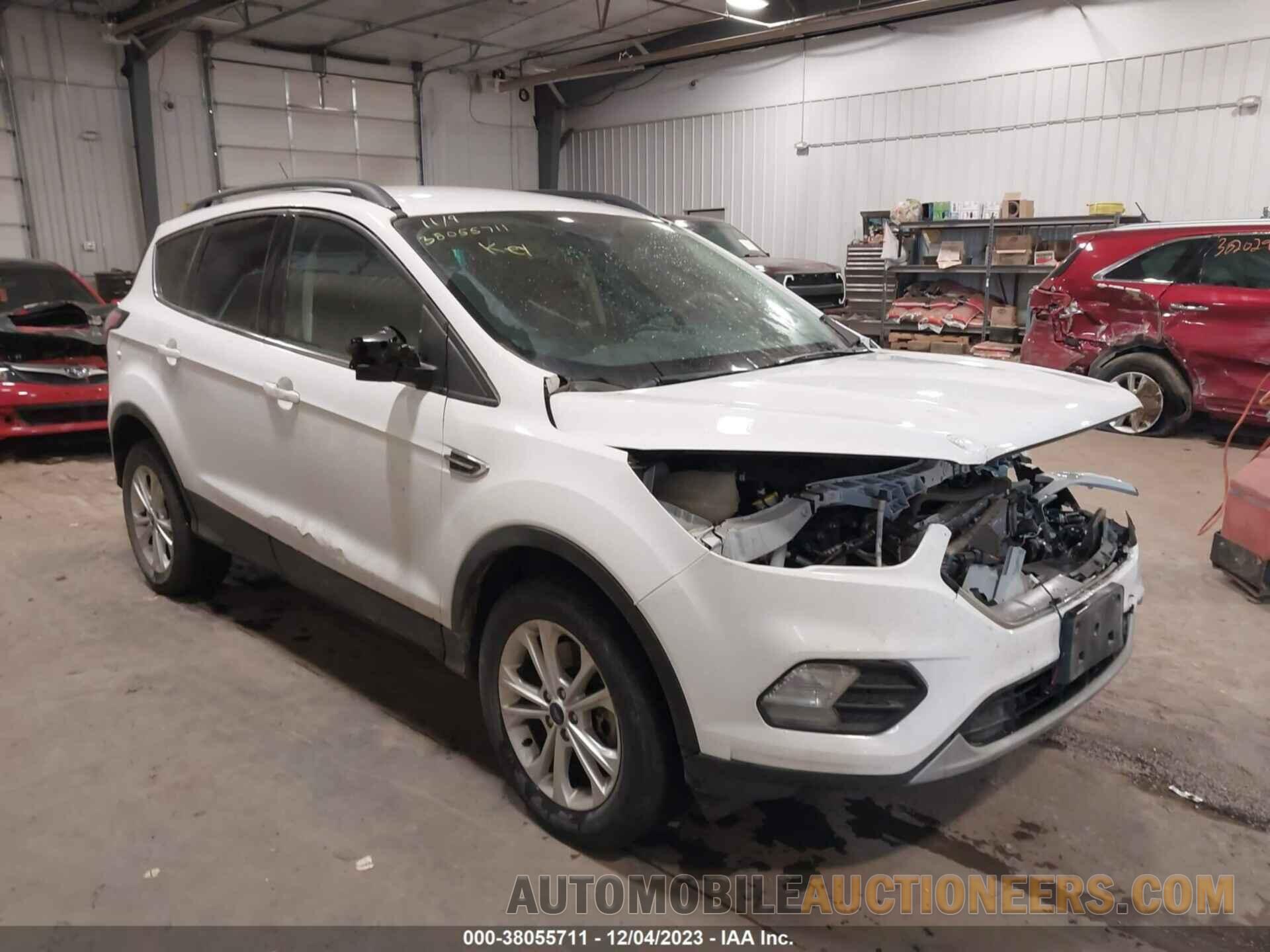 1FMCU9GD0JUB74896 FORD ESCAPE 2018