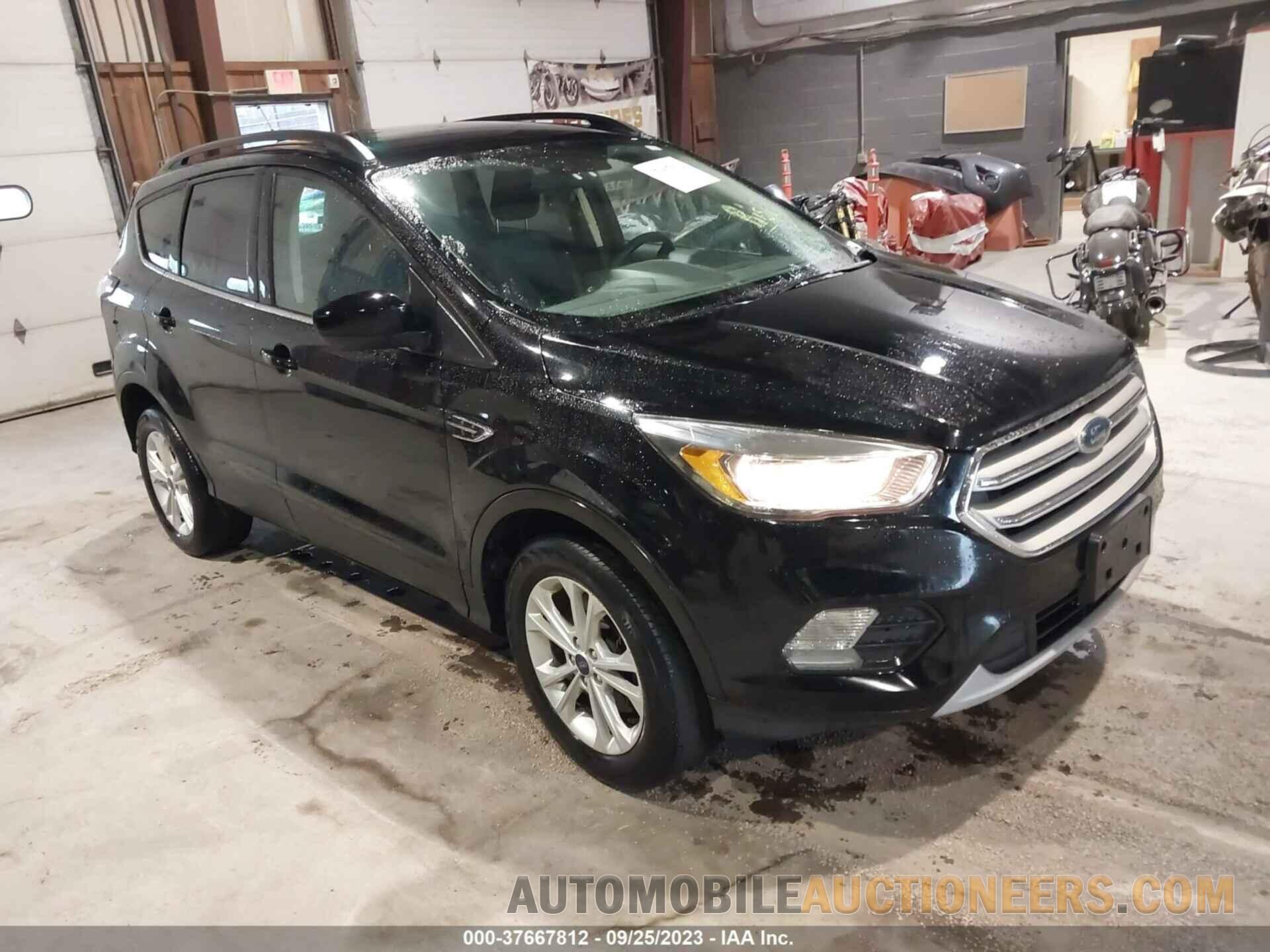 1FMCU9GD0JUB84909 FORD ESCAPE 2018