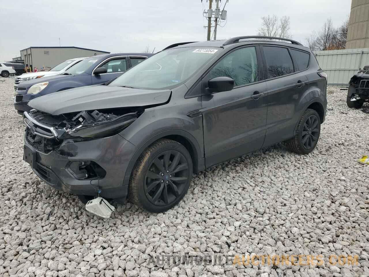 1FMCU9GD0JUB90001 FORD ESCAPE 2018