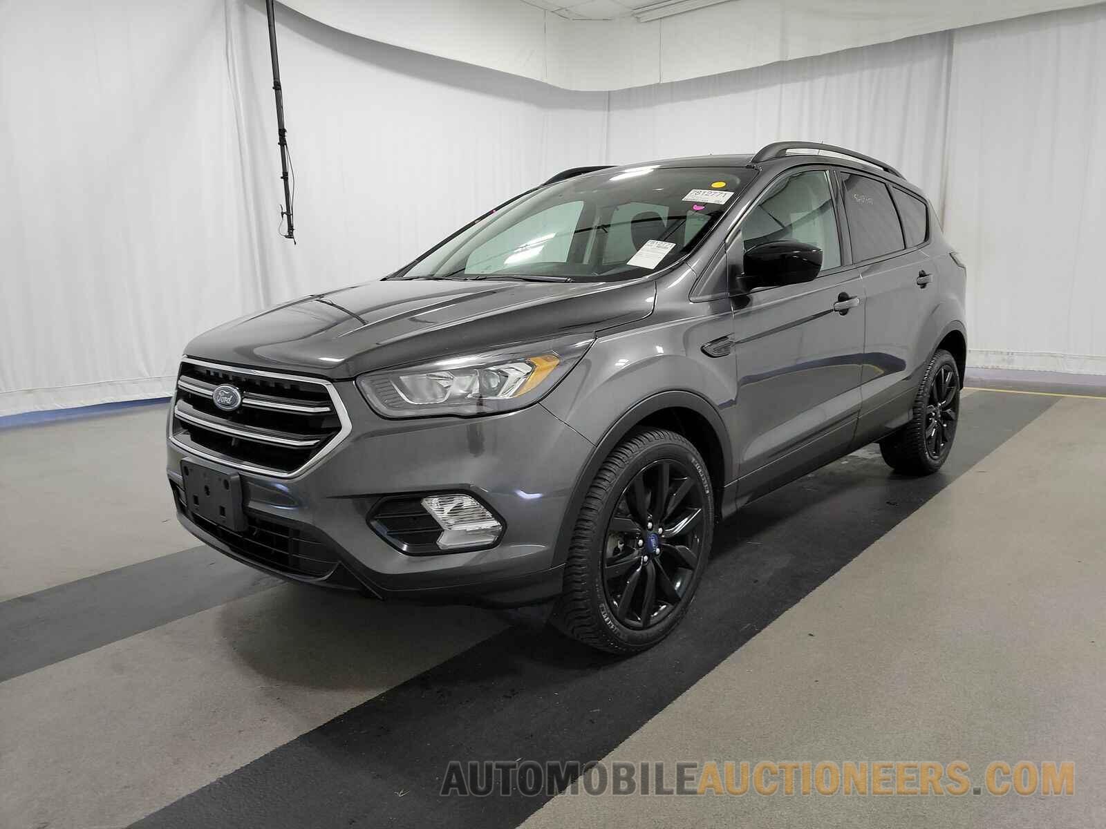 1FMCU9GD0JUD26501 Ford Escape 2018