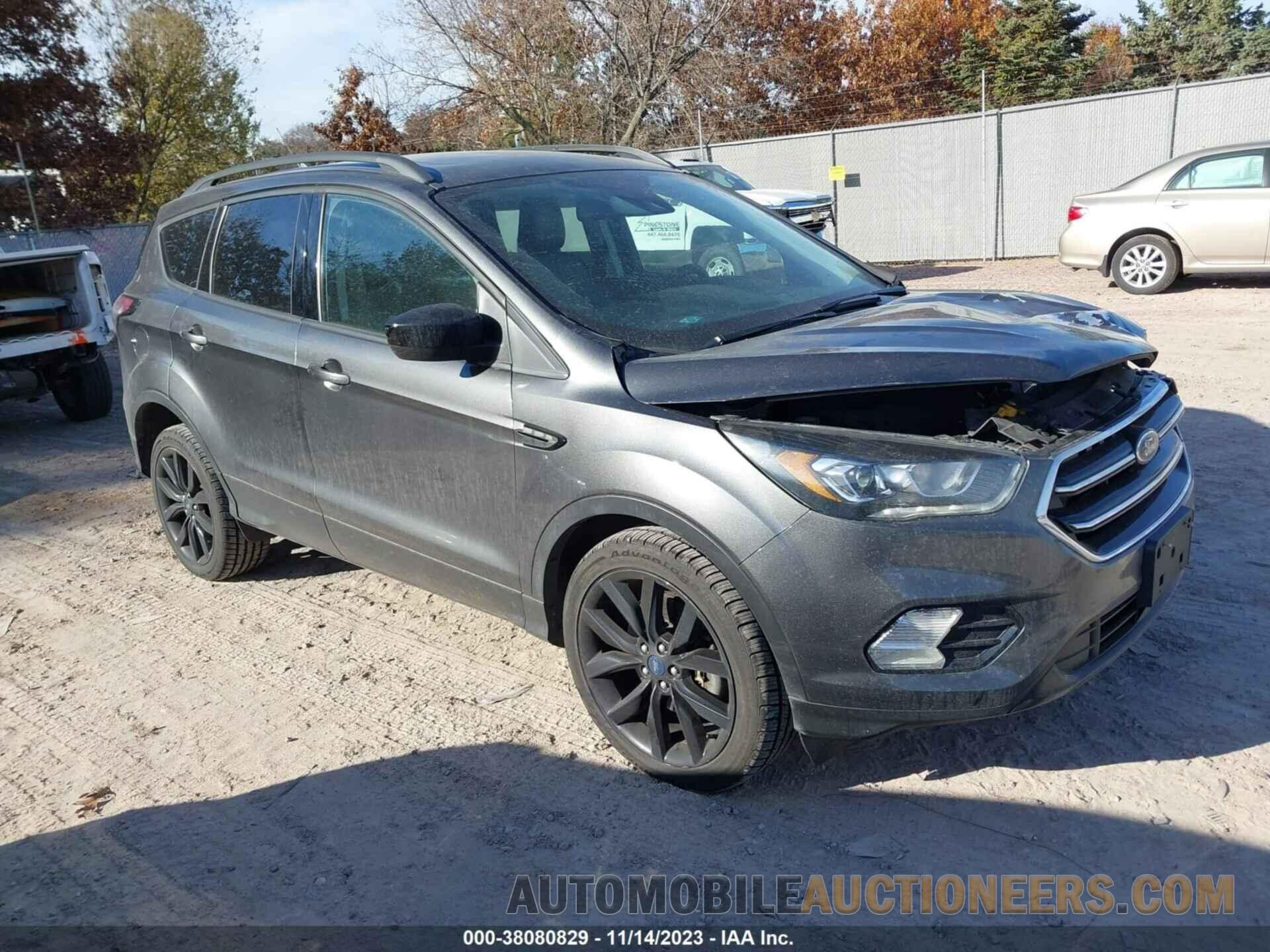 1FMCU9GD0JUD47977 FORD ESCAPE 2018