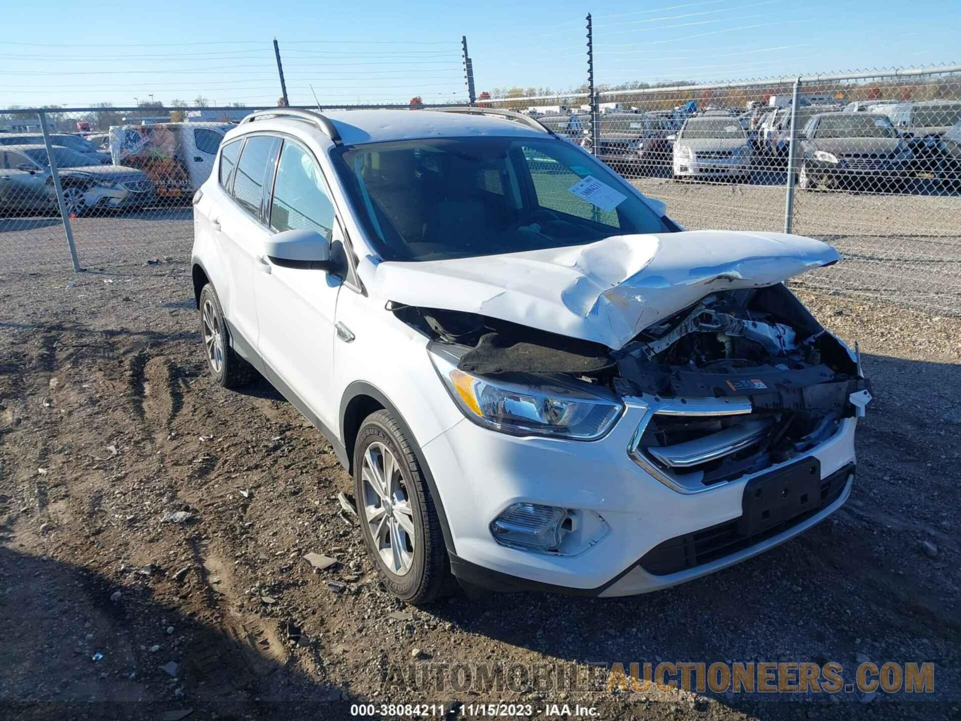 1FMCU9GD0JUD51821 FORD ESCAPE 2018