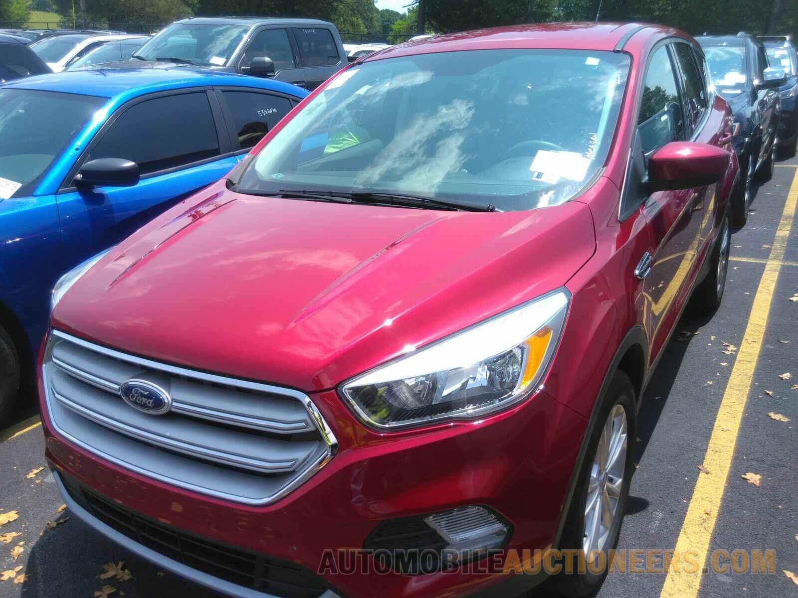 1FMCU9GD0KUA14678 Ford Escape 2019