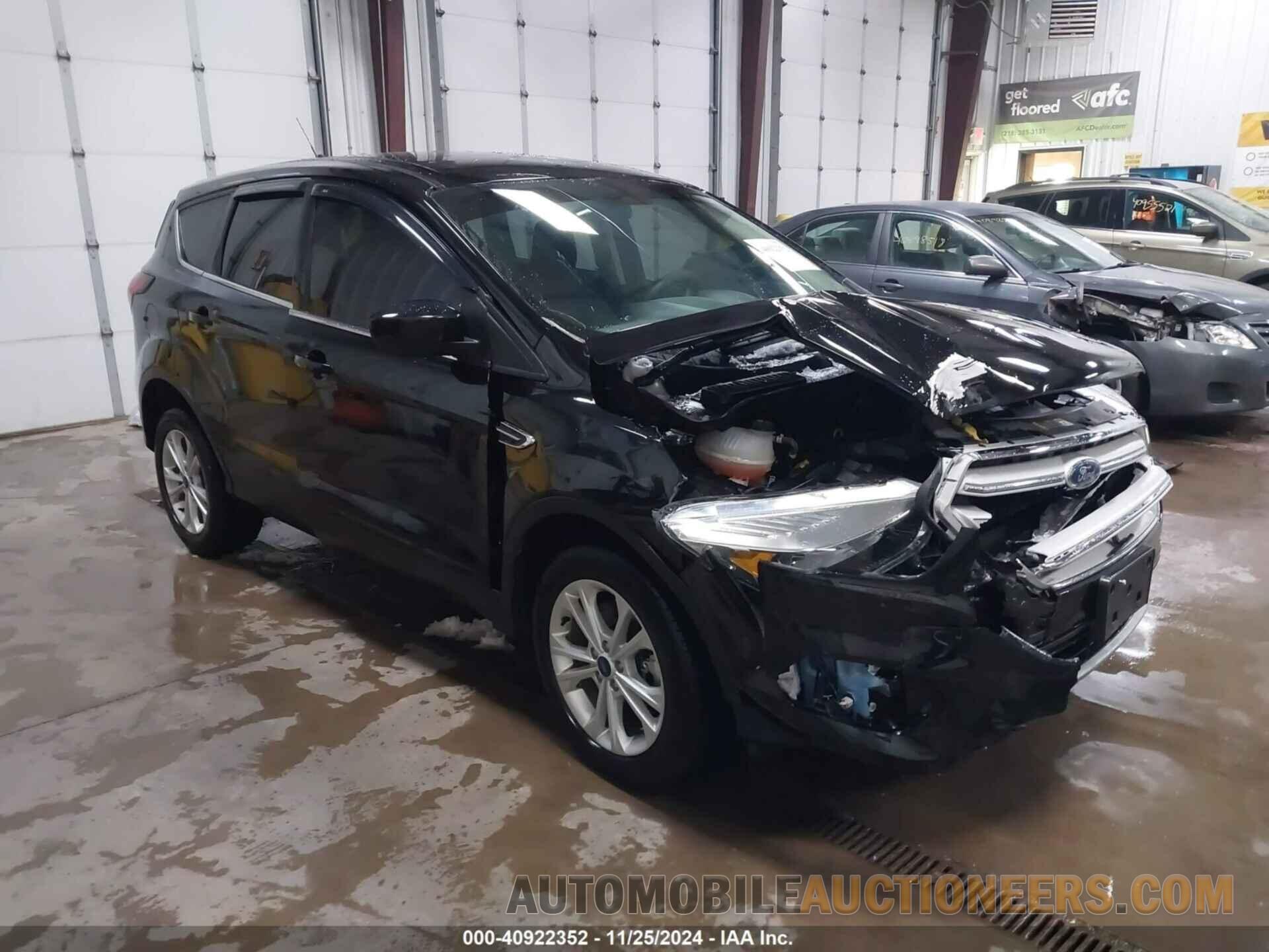 1FMCU9GD0KUB61390 FORD ESCAPE 2019