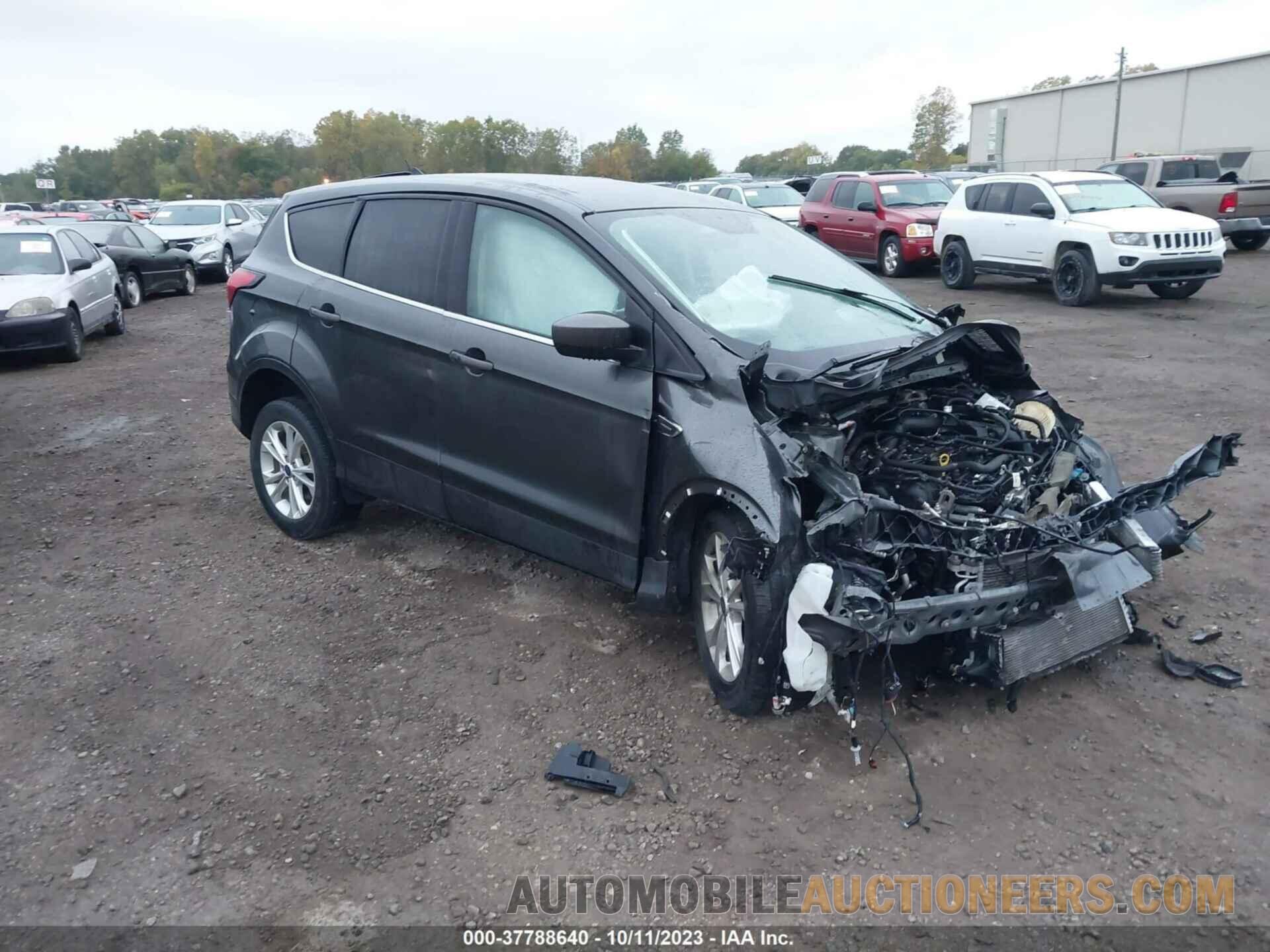 1FMCU9GD0KUC01581 FORD ESCAPE 2019