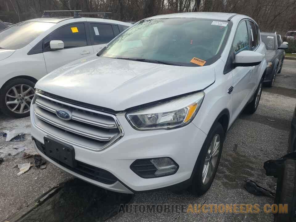 1FMCU9GD1HUB13549 Ford Escape 2017