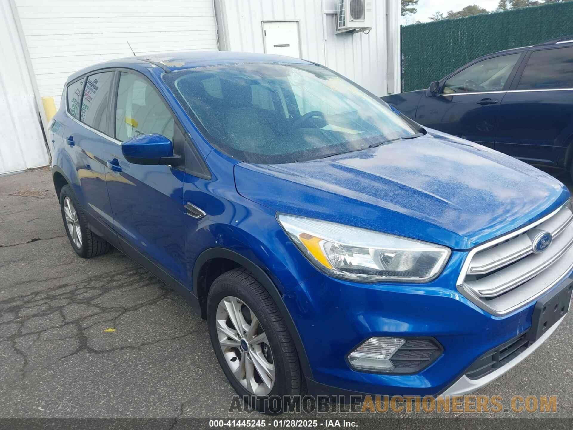 1FMCU9GD1HUE83237 FORD ESCAPE 2017