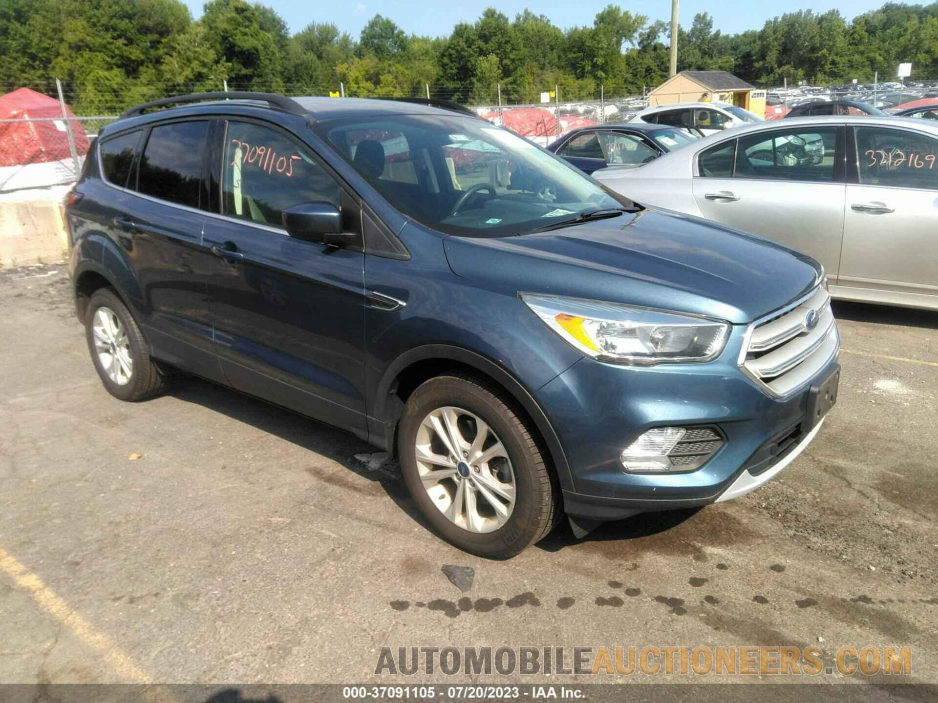 1FMCU9GD1JUA26501 FORD ESCAPE 2018