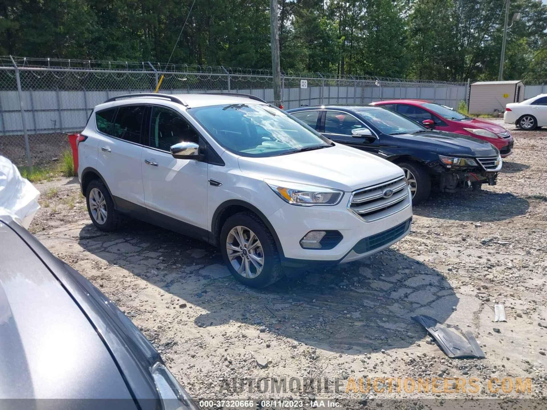 1FMCU9GD1JUC10594 FORD ESCAPE 2018