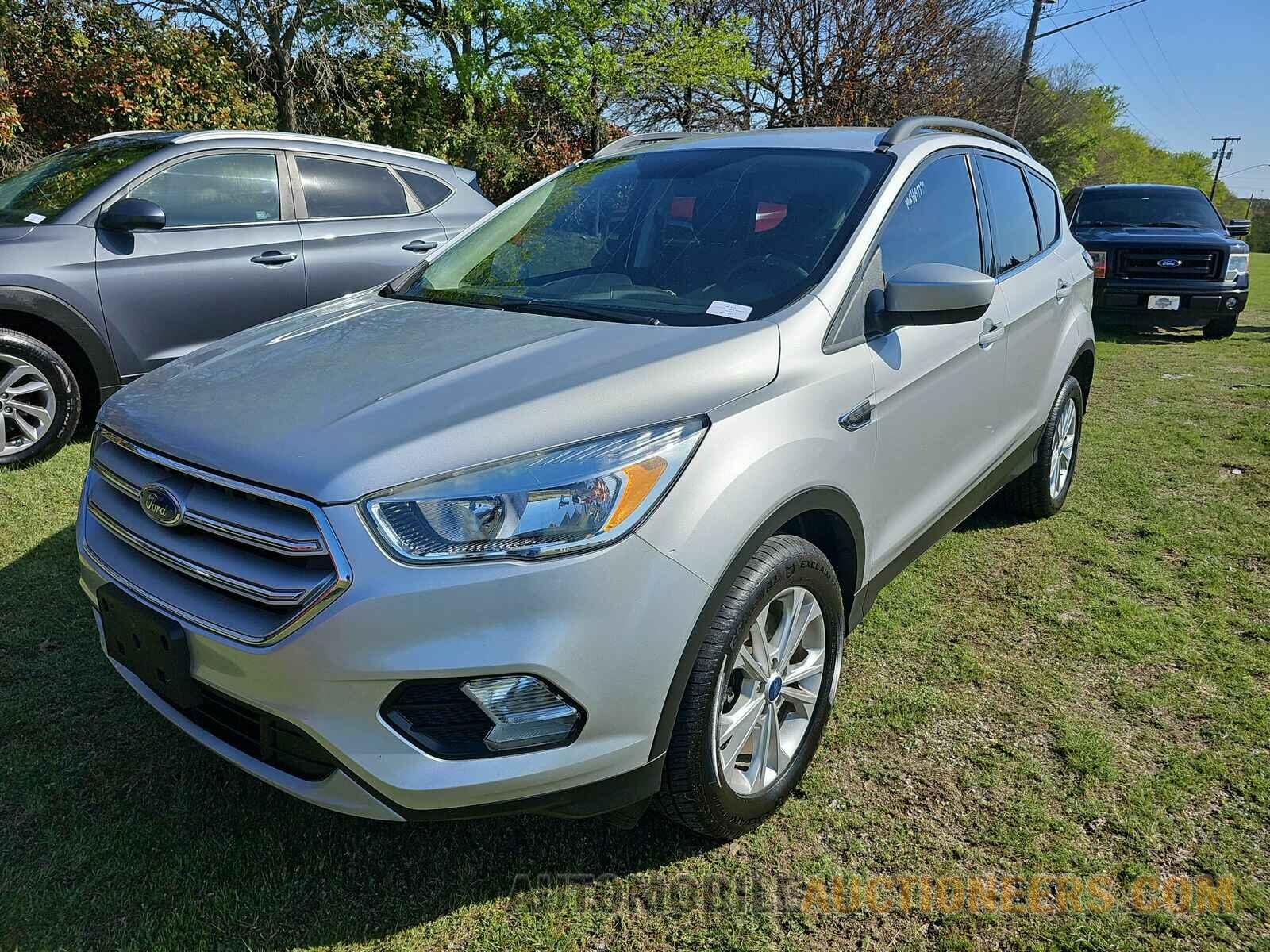 1FMCU9GD1JUD58177 Ford Escape 2018