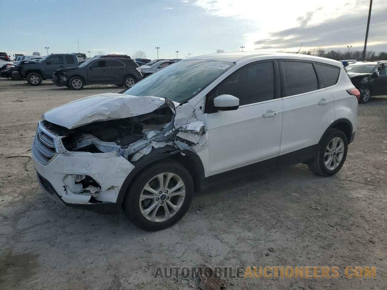 1FMCU9GD1KUB30486 FORD ESCAPE 2019