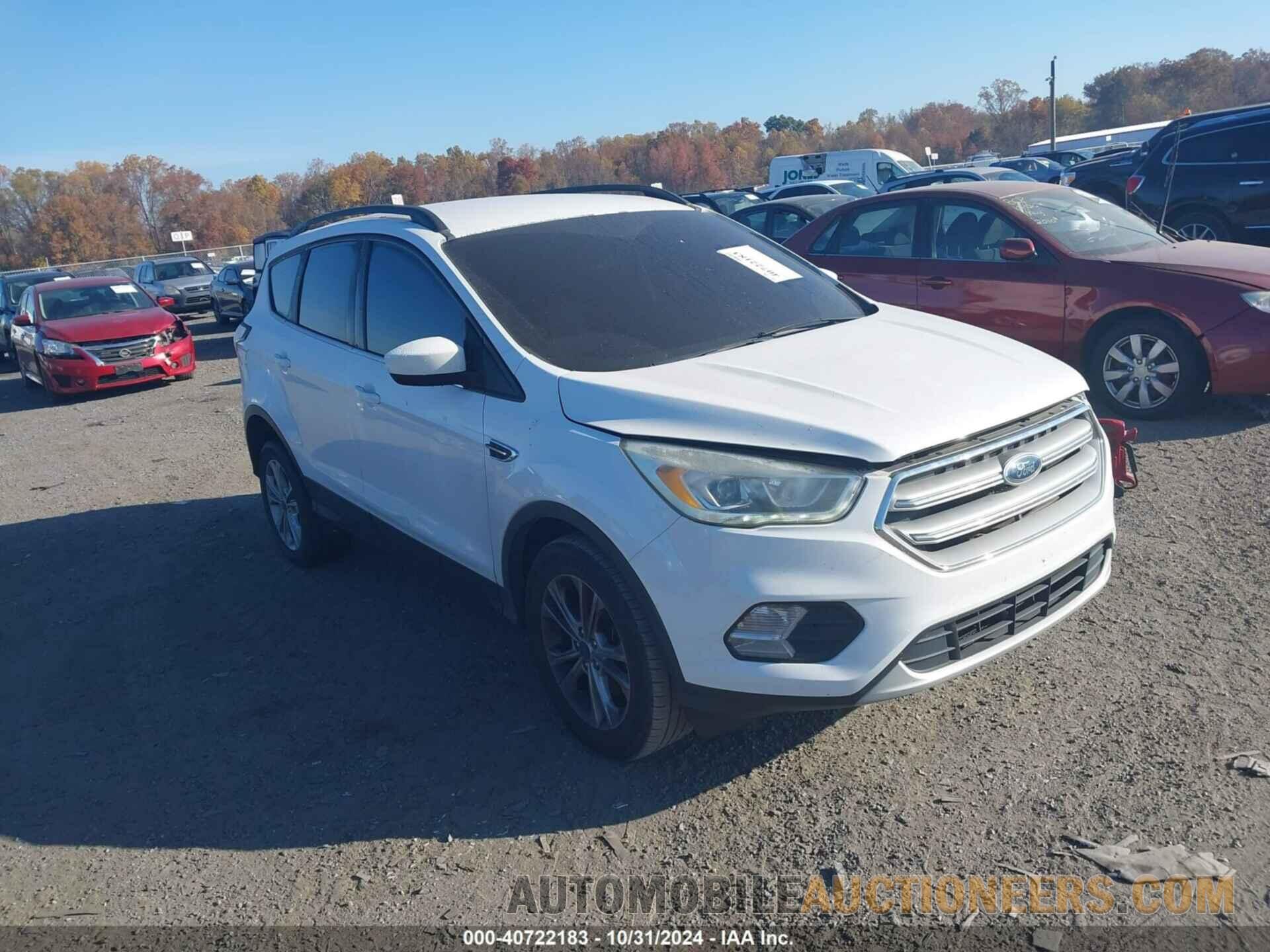 1FMCU9GD2HUB45975 FORD ESCAPE 2017