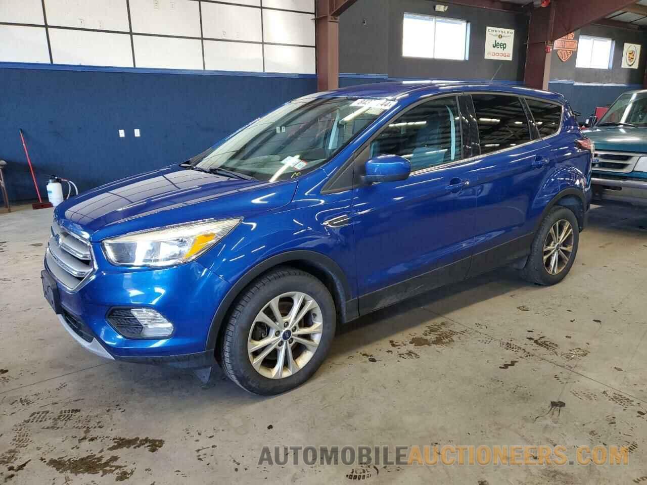 1FMCU9GD2HUD99864 FORD ESCAPE 2017