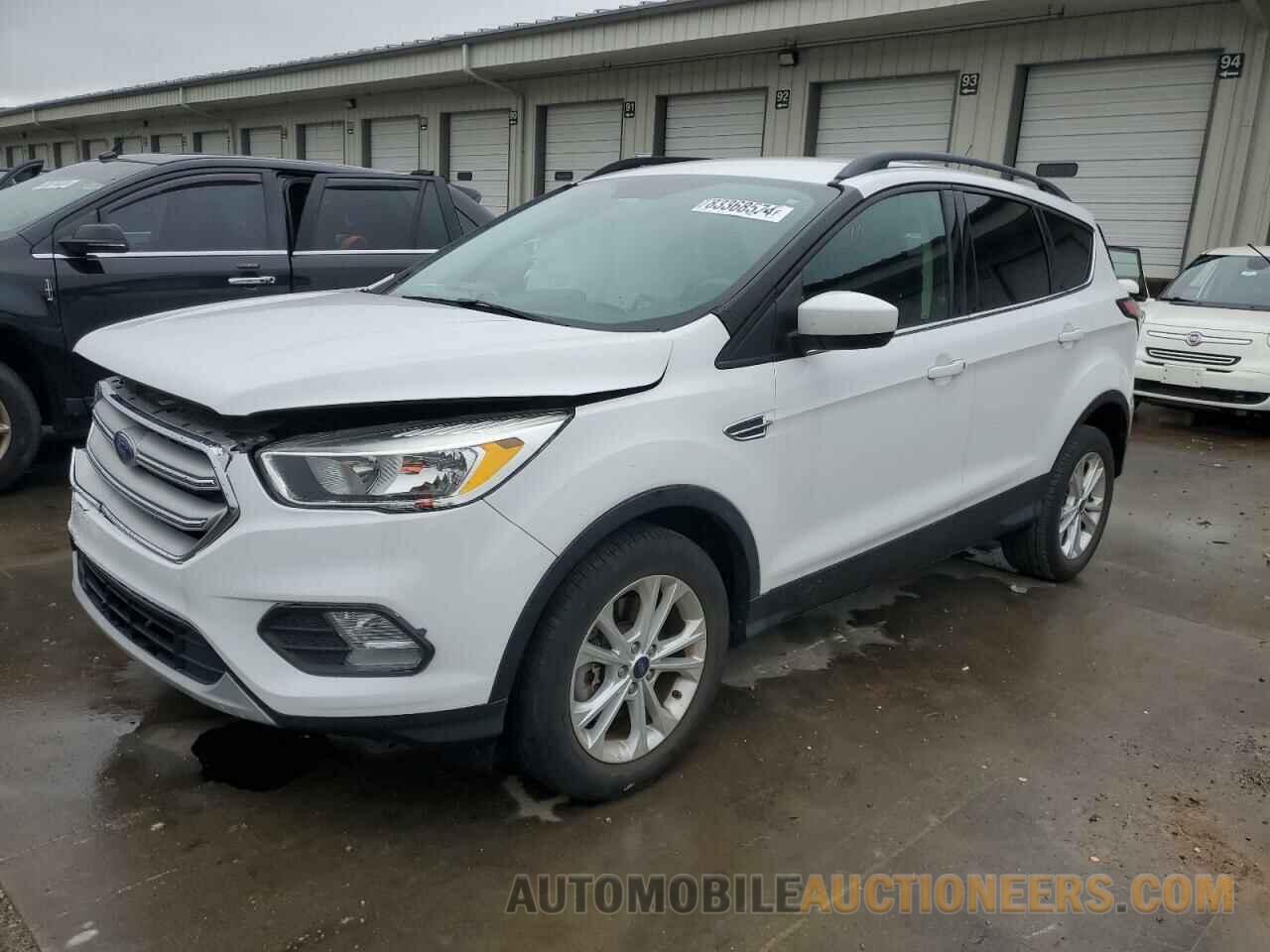 1FMCU9GD2JUA11246 FORD ESCAPE 2018