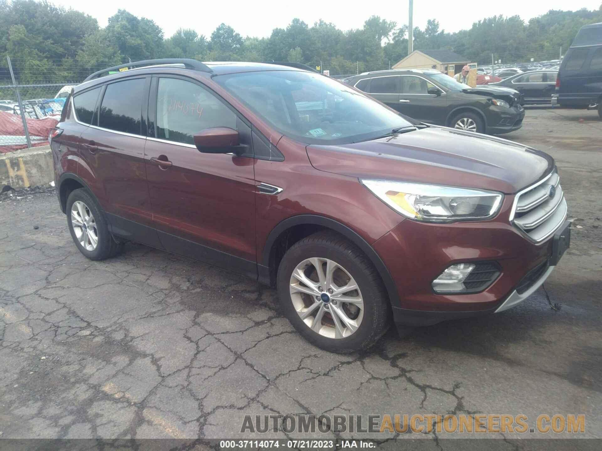 1FMCU9GD2JUA26958 FORD ESCAPE 2018