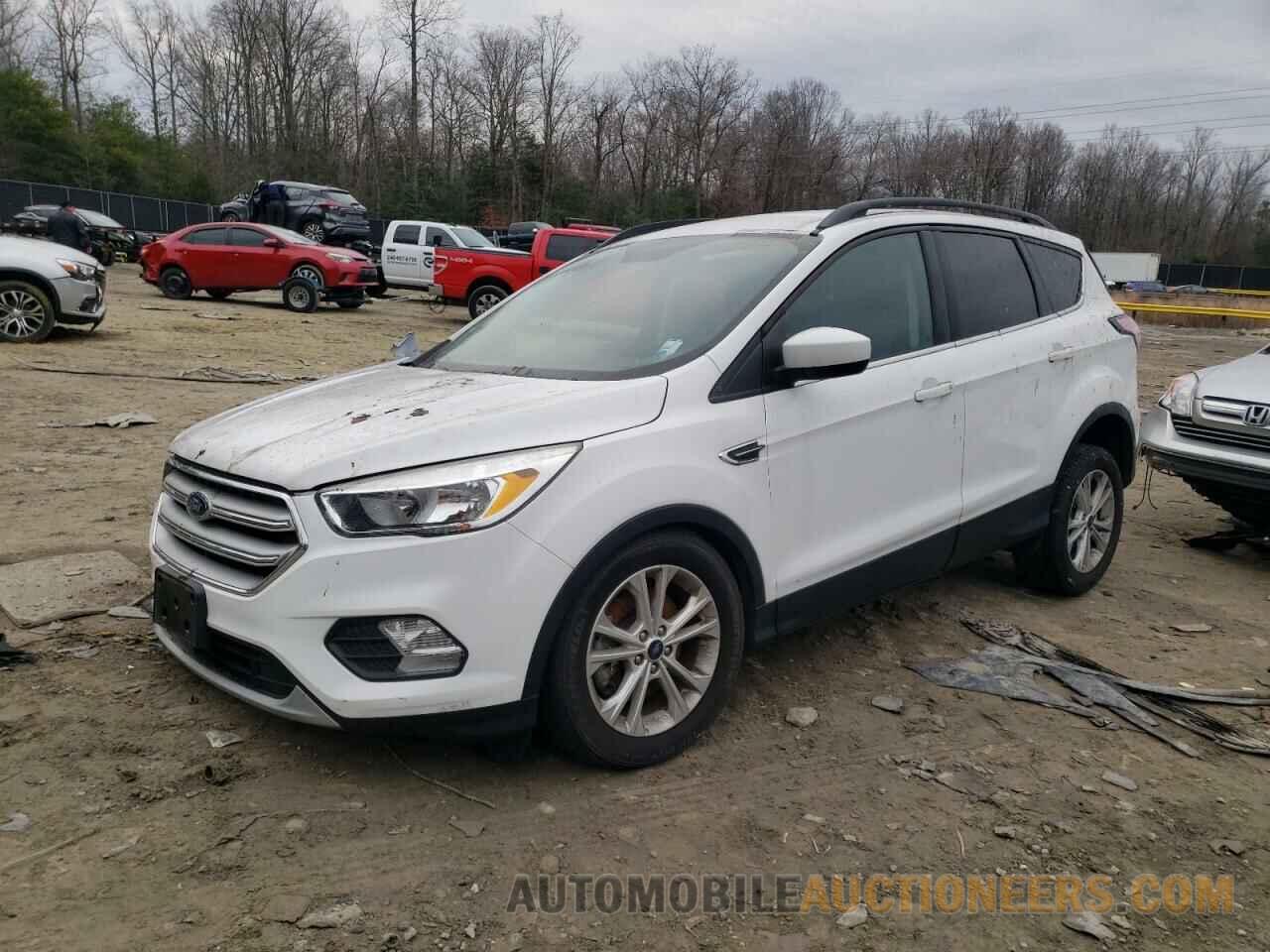 1FMCU9GD2JUB97807 FORD ESCAPE 2018