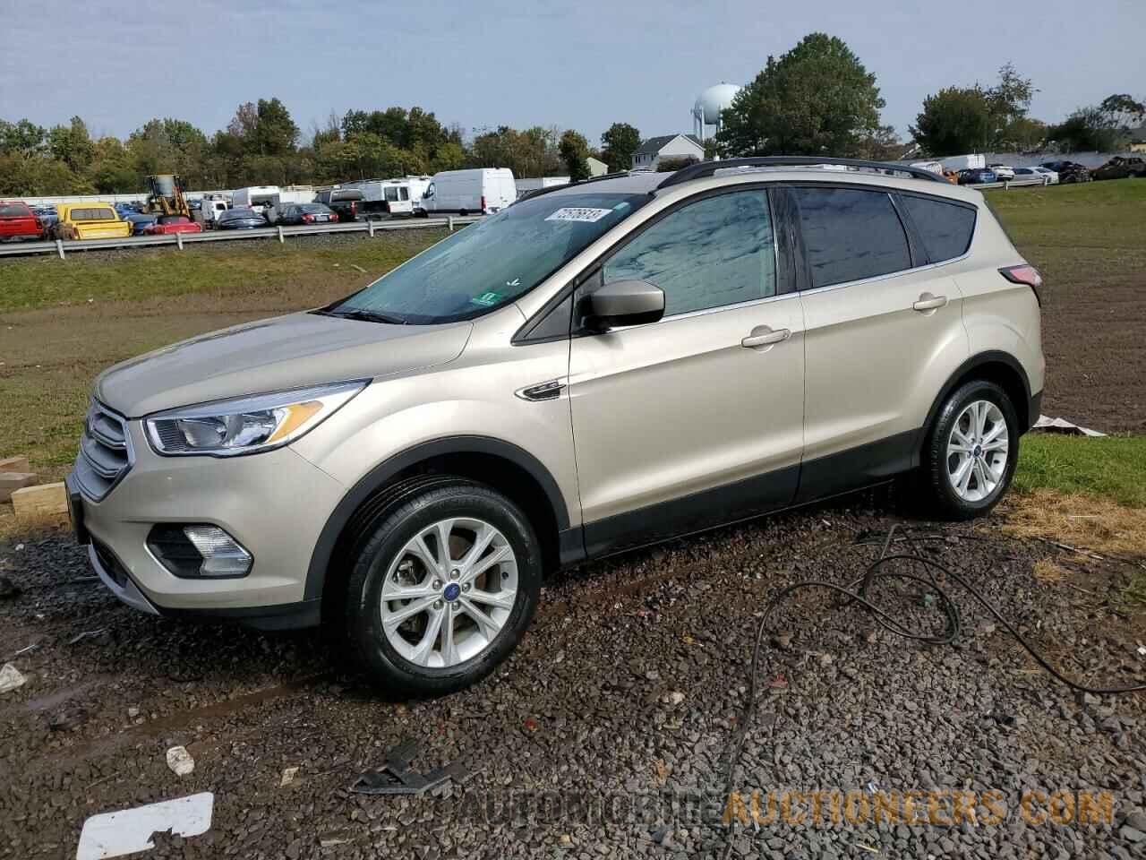 1FMCU9GD2JUC24777 FORD ESCAPE 2018