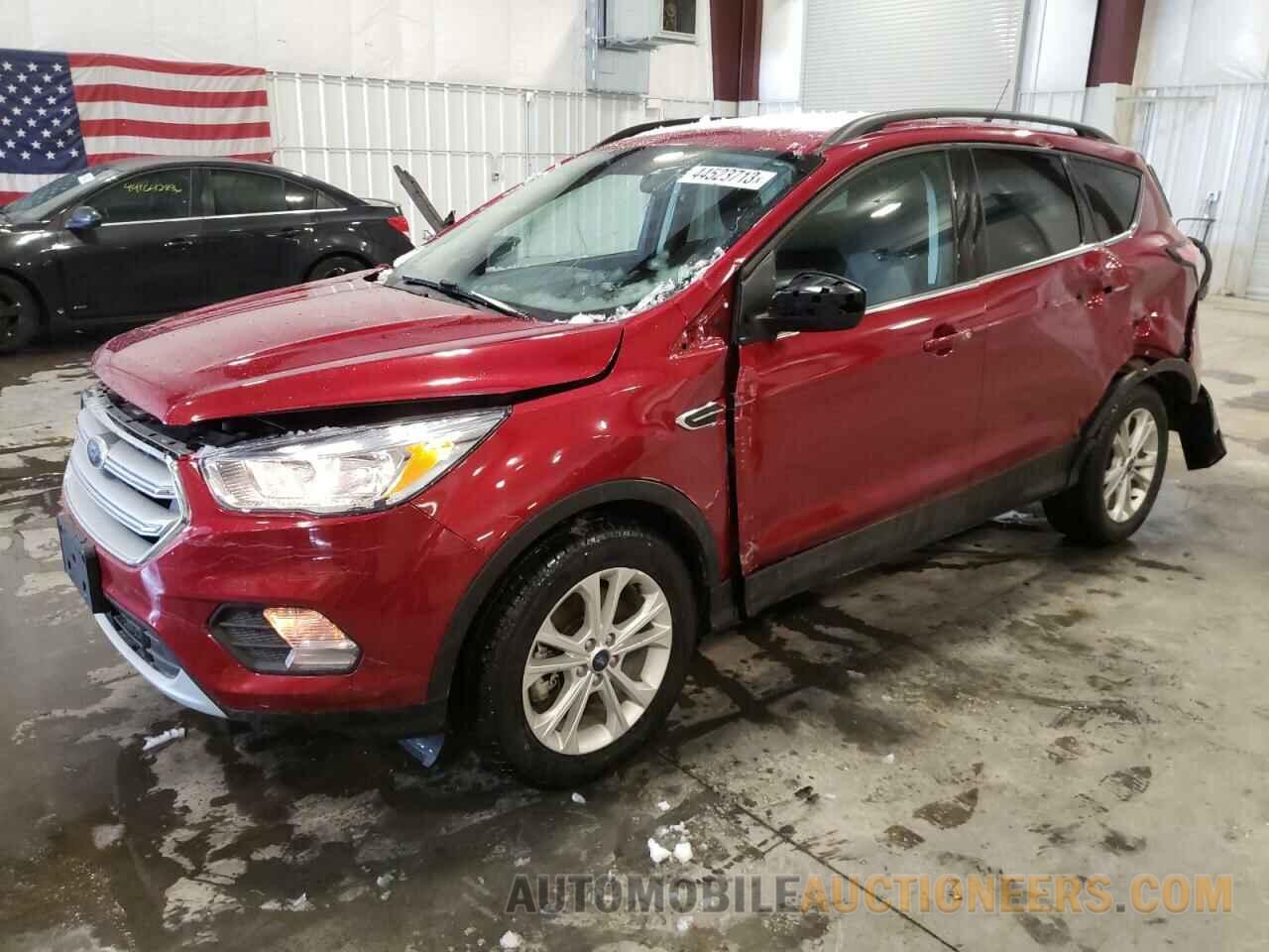 1FMCU9GD2JUD44319 FORD ESCAPE 2018