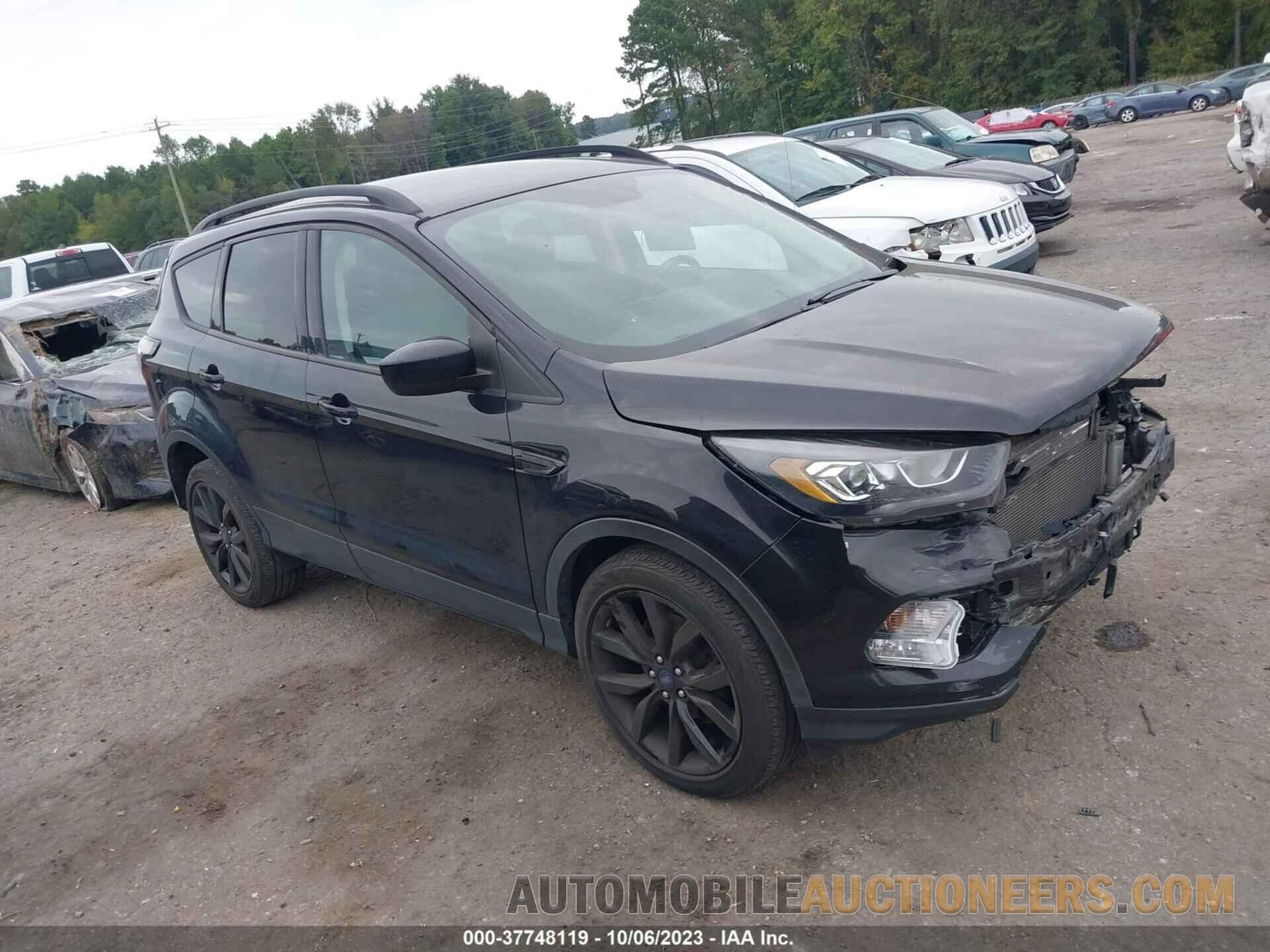 1FMCU9GD2JUD52873 FORD ESCAPE 2018