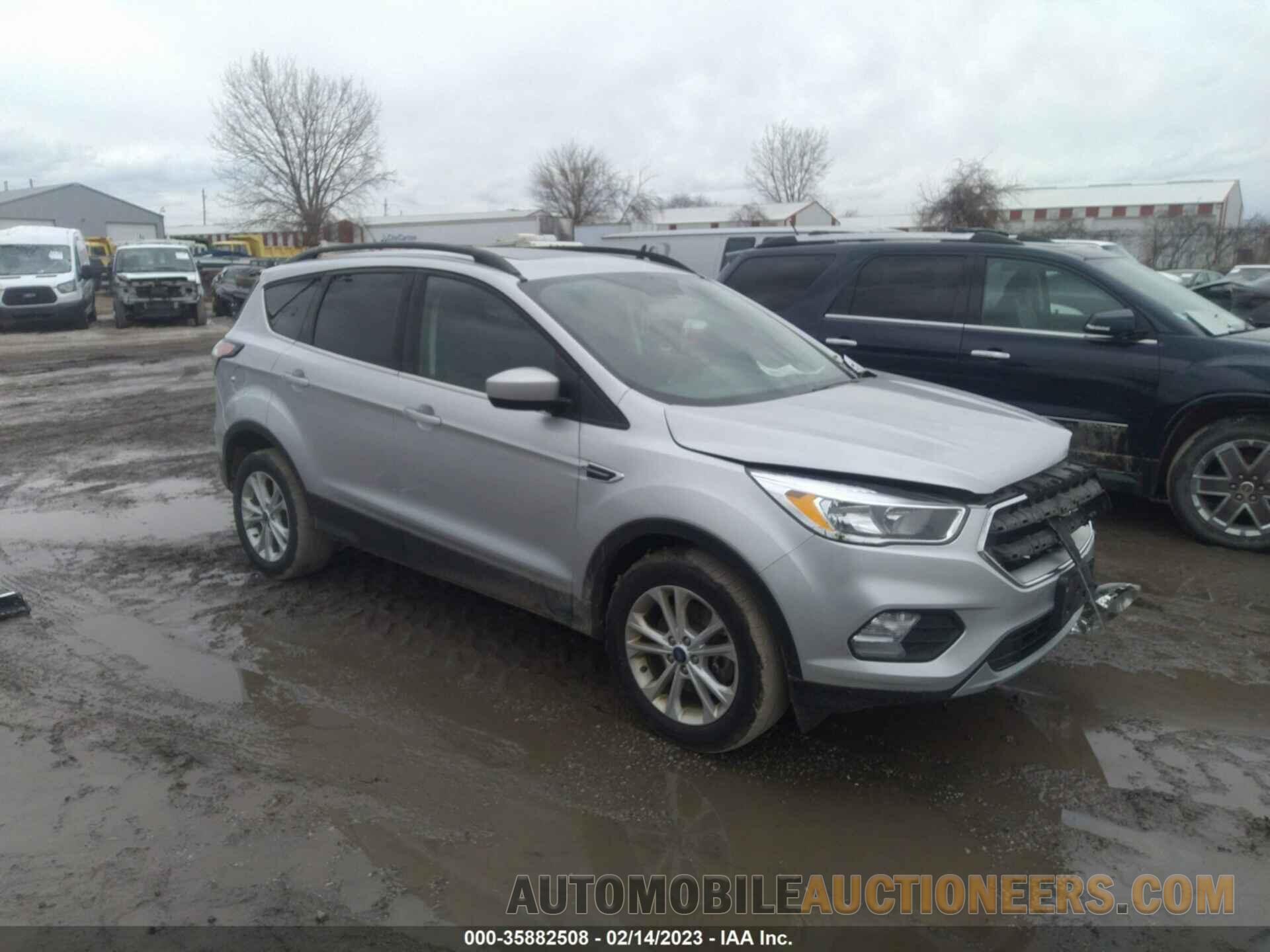 1FMCU9GD2JUD59225 FORD ESCAPE 2018