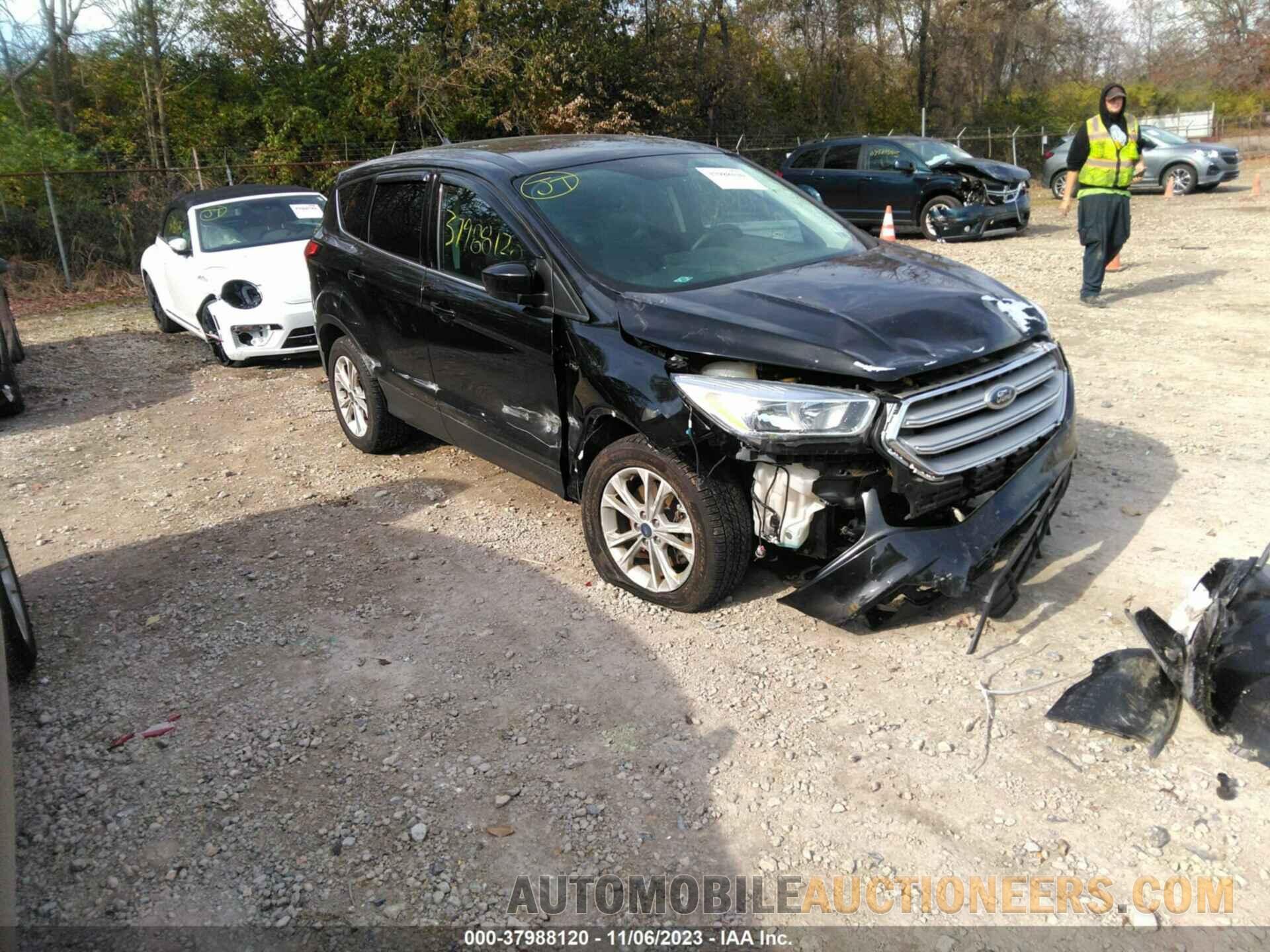 1FMCU9GD2KUA45284 FORD ESCAPE 2019