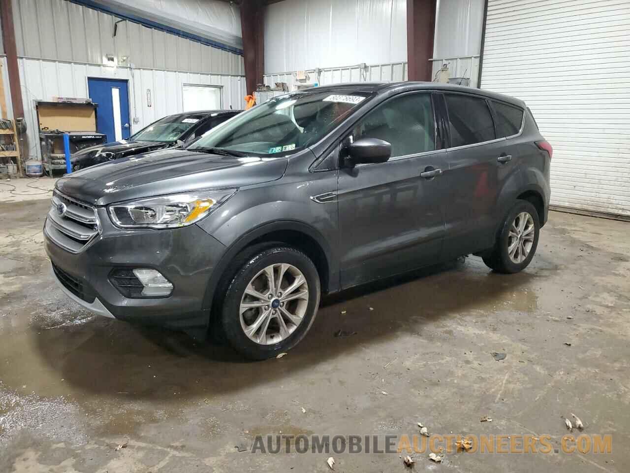 1FMCU9GD2KUA75899 FORD ESCAPE 2019