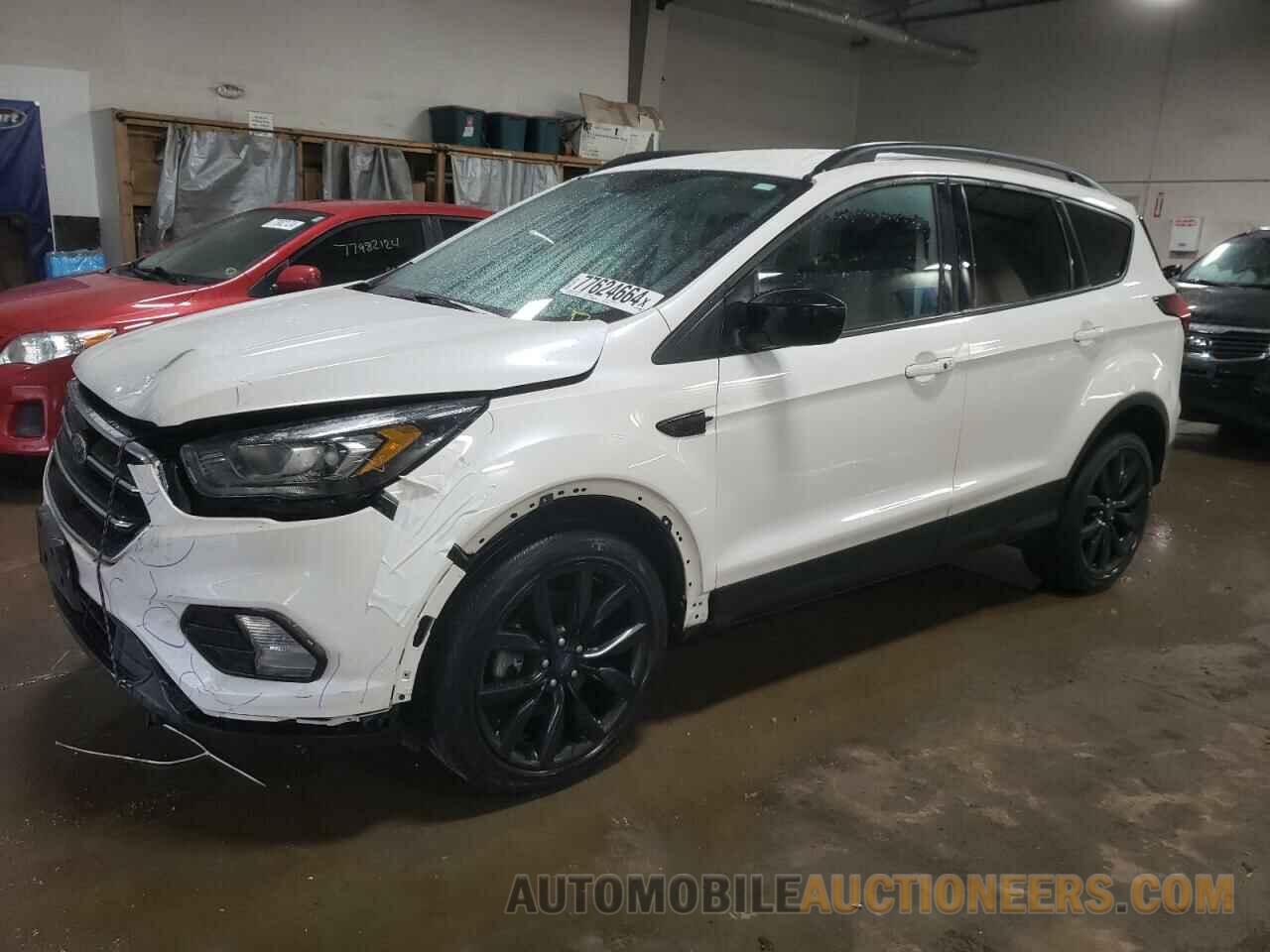 1FMCU9GD2KUB97775 FORD ESCAPE 2019