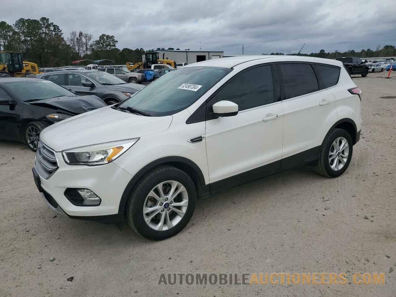 1FMCU9GD3HUA76715 FORD ESCAPE 2017