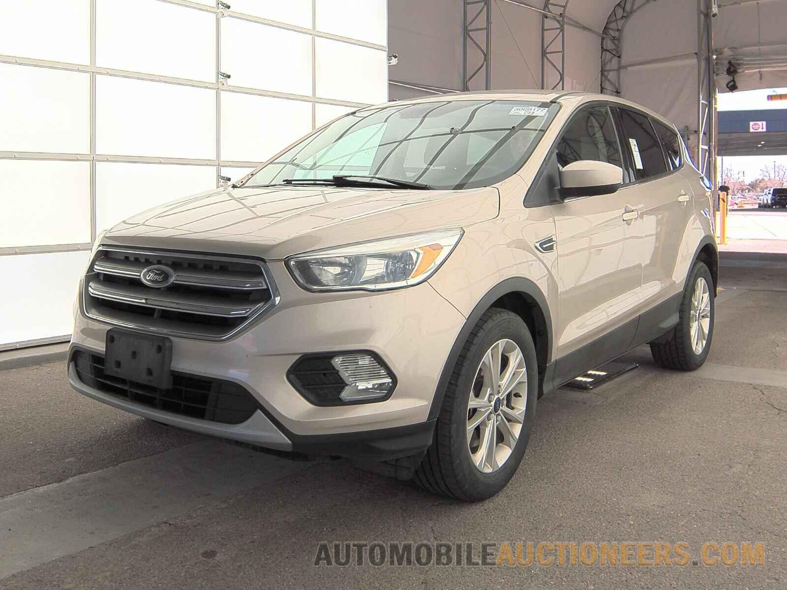 1FMCU9GD3HUA81803 Ford Escape 2017