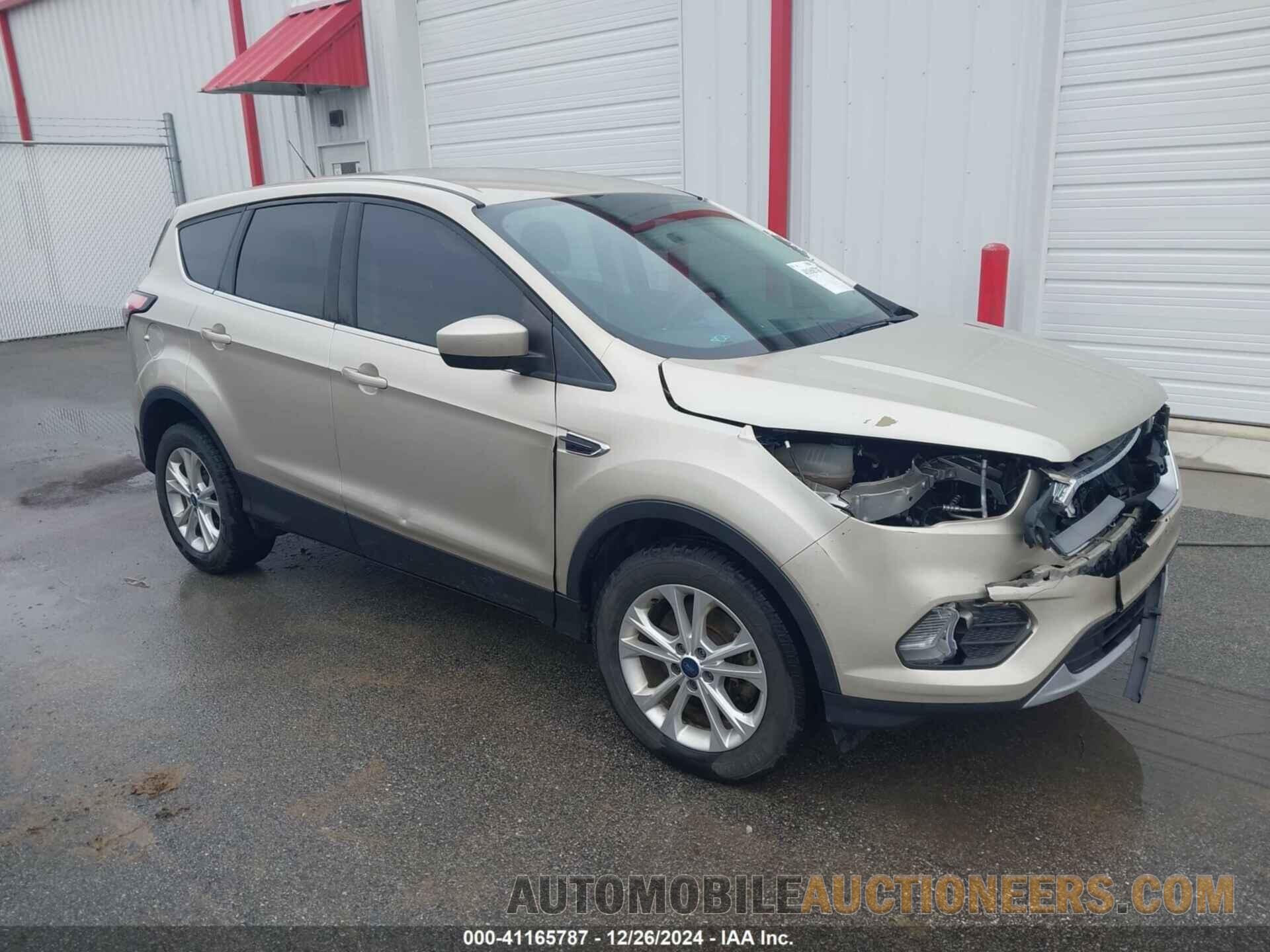 1FMCU9GD3HUB65653 FORD ESCAPE 2017