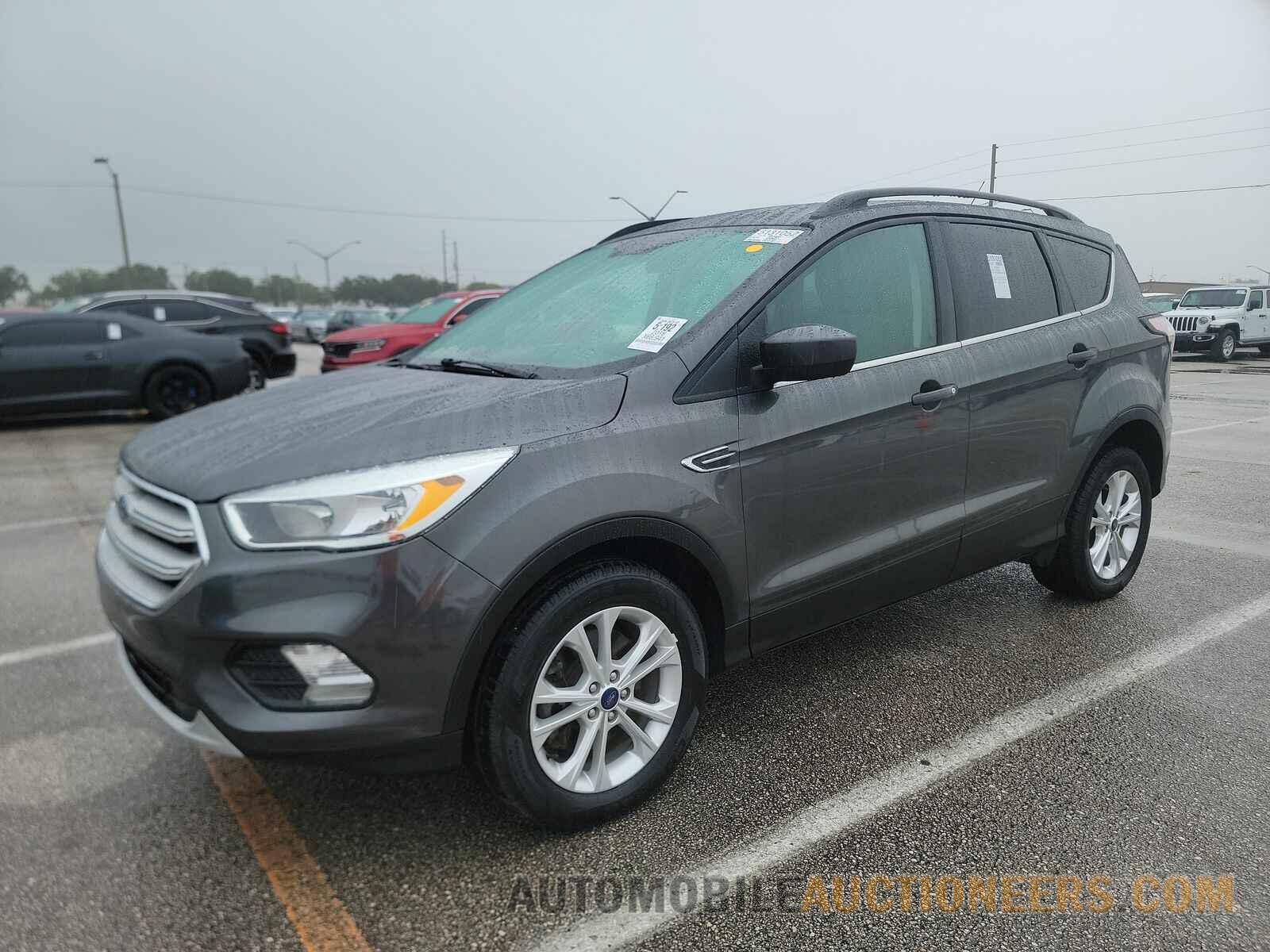 1FMCU9GD3JUA81645 Ford Escape 2018