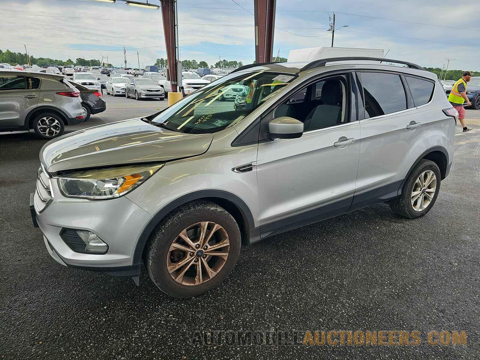 1FMCU9GD3JUA83427 Ford Escape 2018