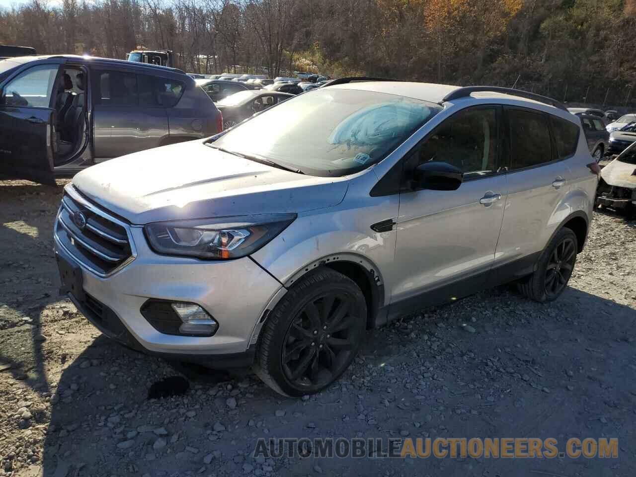 1FMCU9GD3JUD46242 FORD ESCAPE 2018