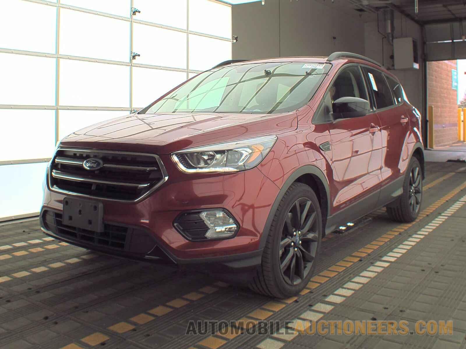 1FMCU9GD3JUD48010 Ford Escape 2018