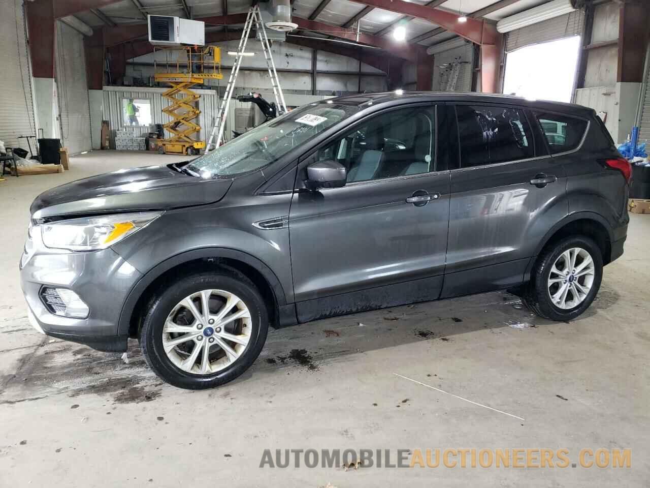 1FMCU9GD3KUA04050 FORD ESCAPE 2019