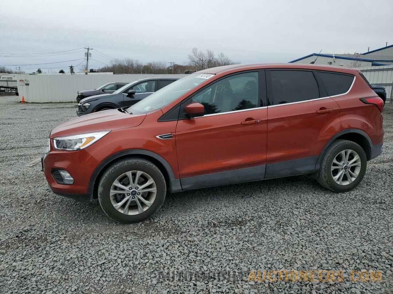 1FMCU9GD3KUB18954 FORD ESCAPE 2019