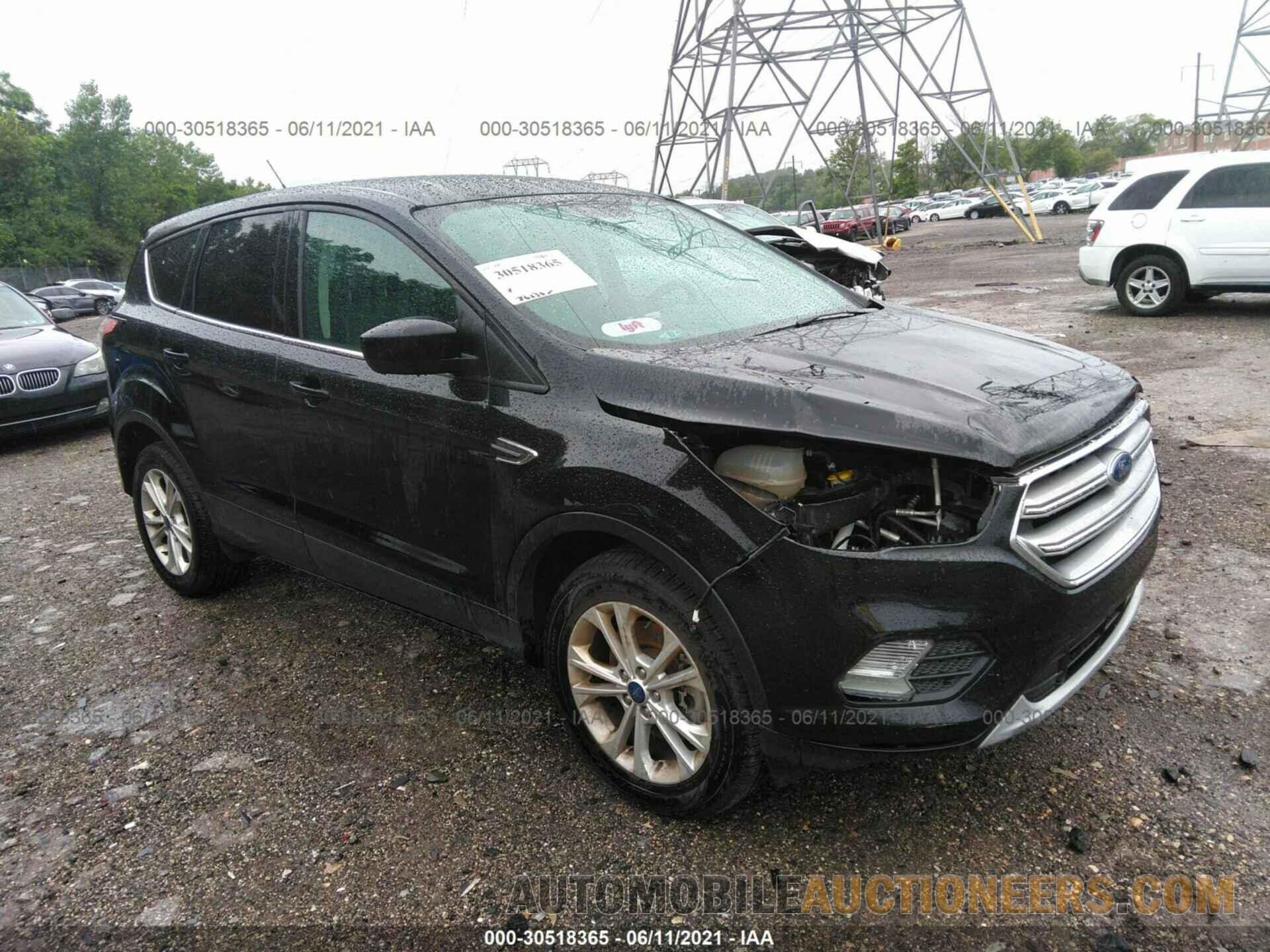 1FMCU9GD4HUE24568 FORD ESCAPE 2017