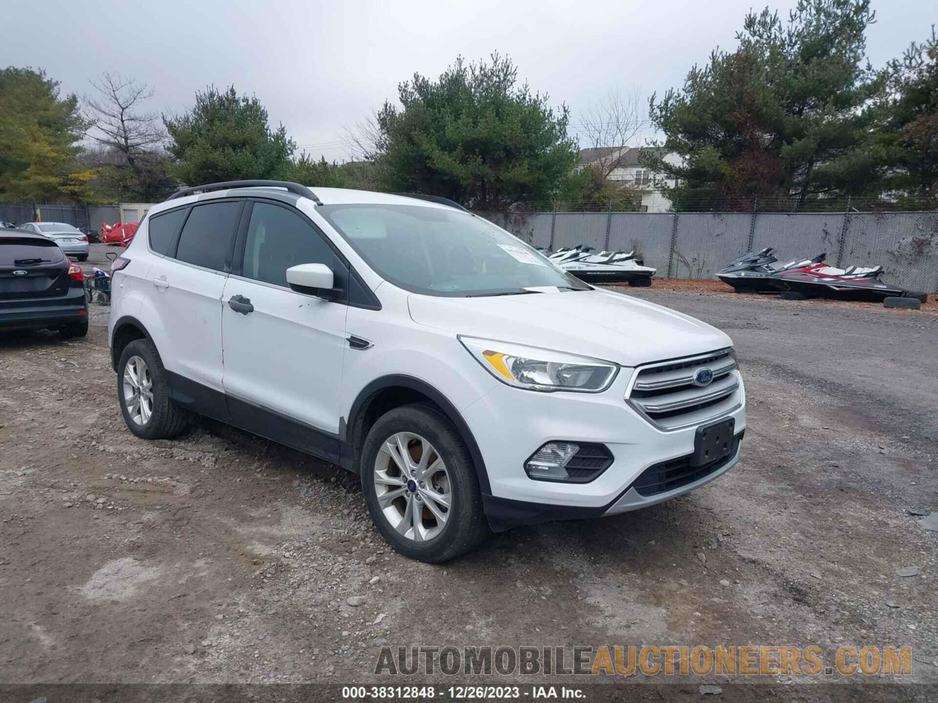 1FMCU9GD4JUA39159 FORD ESCAPE 2018